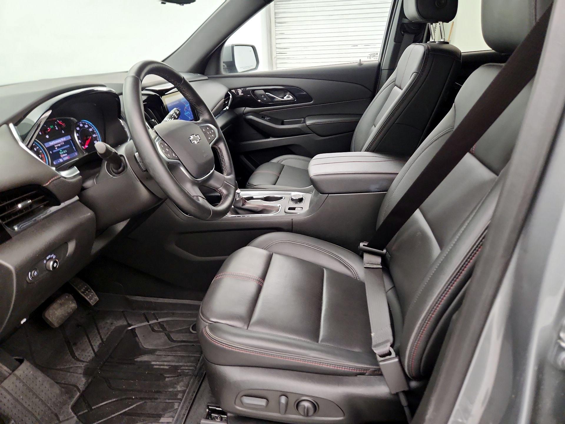 Thumbnail: 2023 Chevrolet Traverse - 11