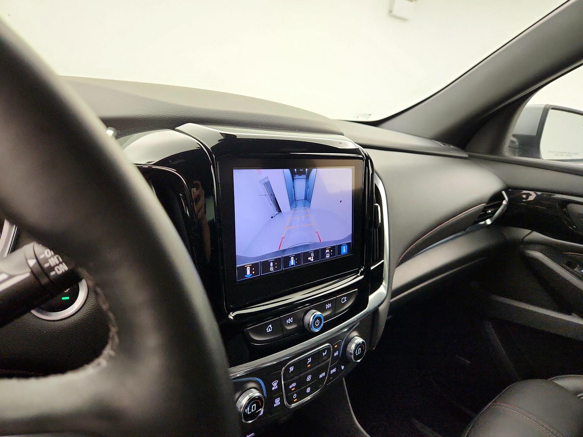Thumbnail: 2023 Chevrolet Traverse - 15