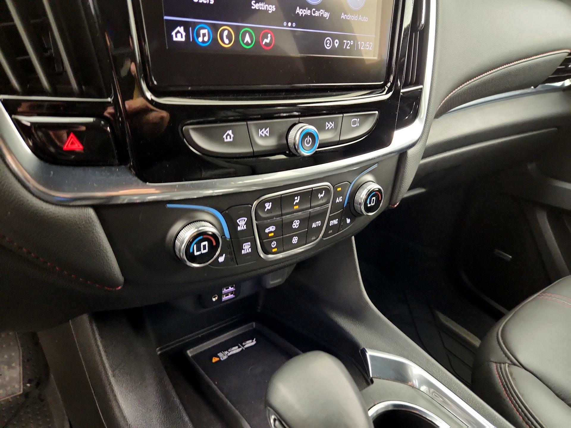 Thumbnail: 2023 Chevrolet Traverse - 17