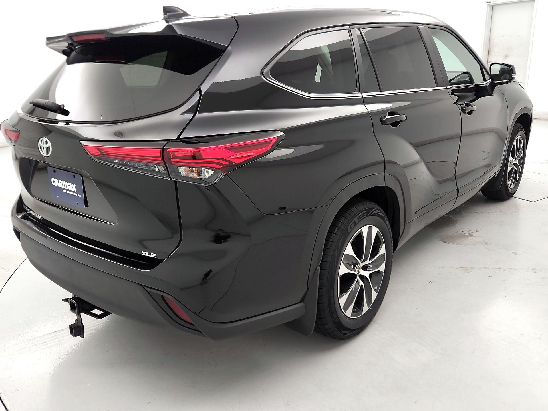 Thumbnail: 2023 Toyota Highlander - 5