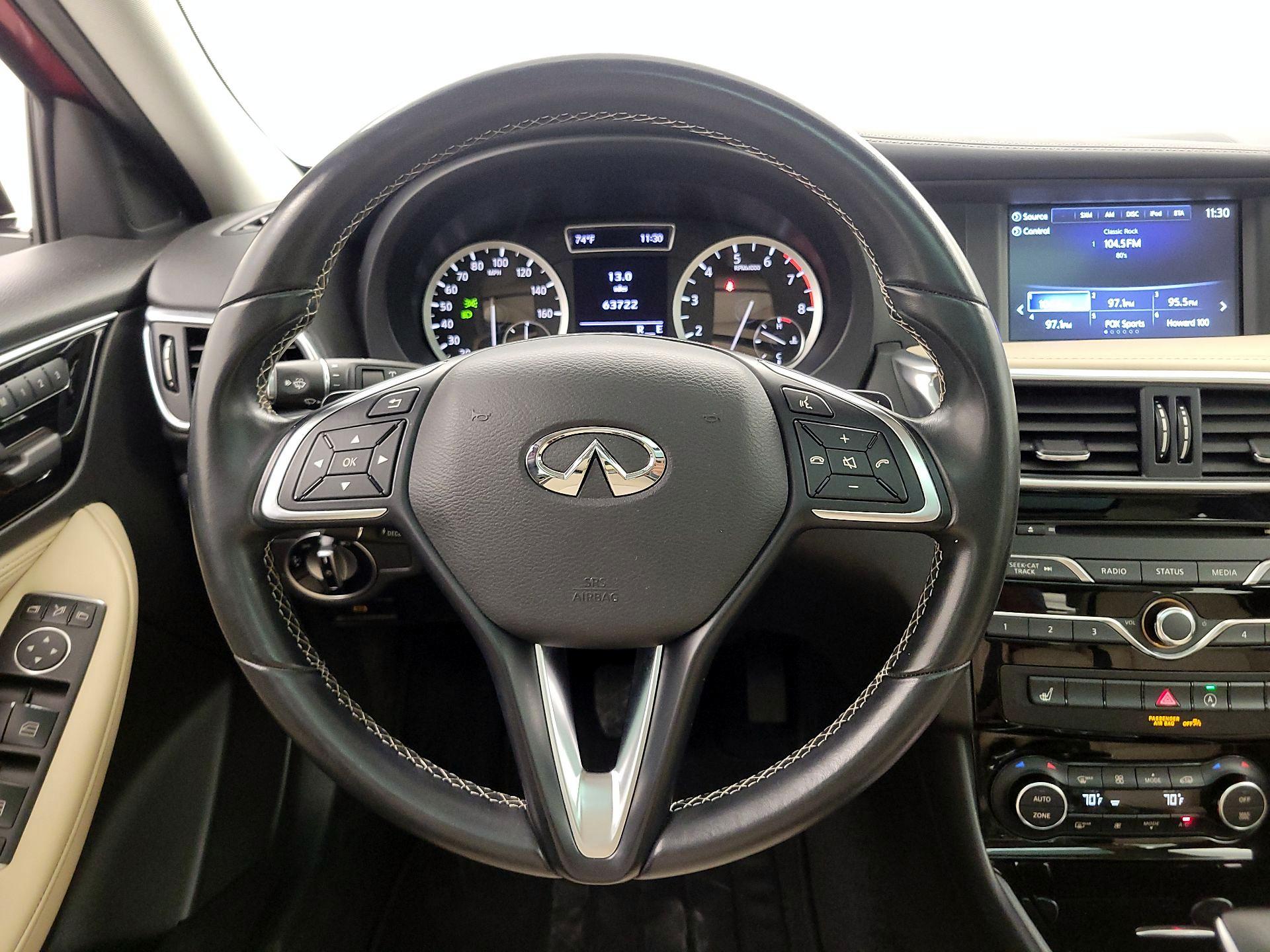 Thumbnail: 2019 INFINITI QX30 - 10