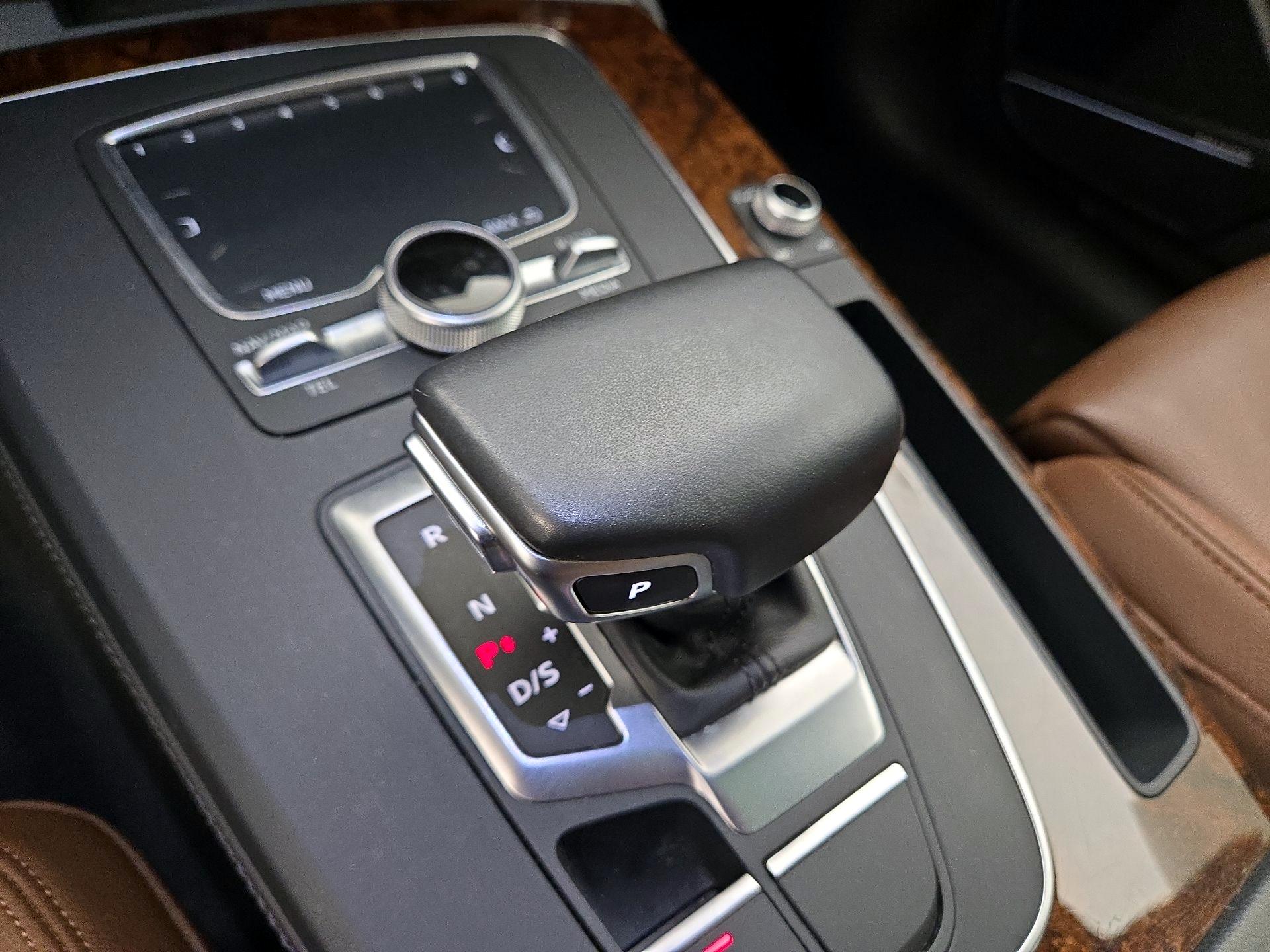 Thumbnail: 2018 Audi Q5 - 16