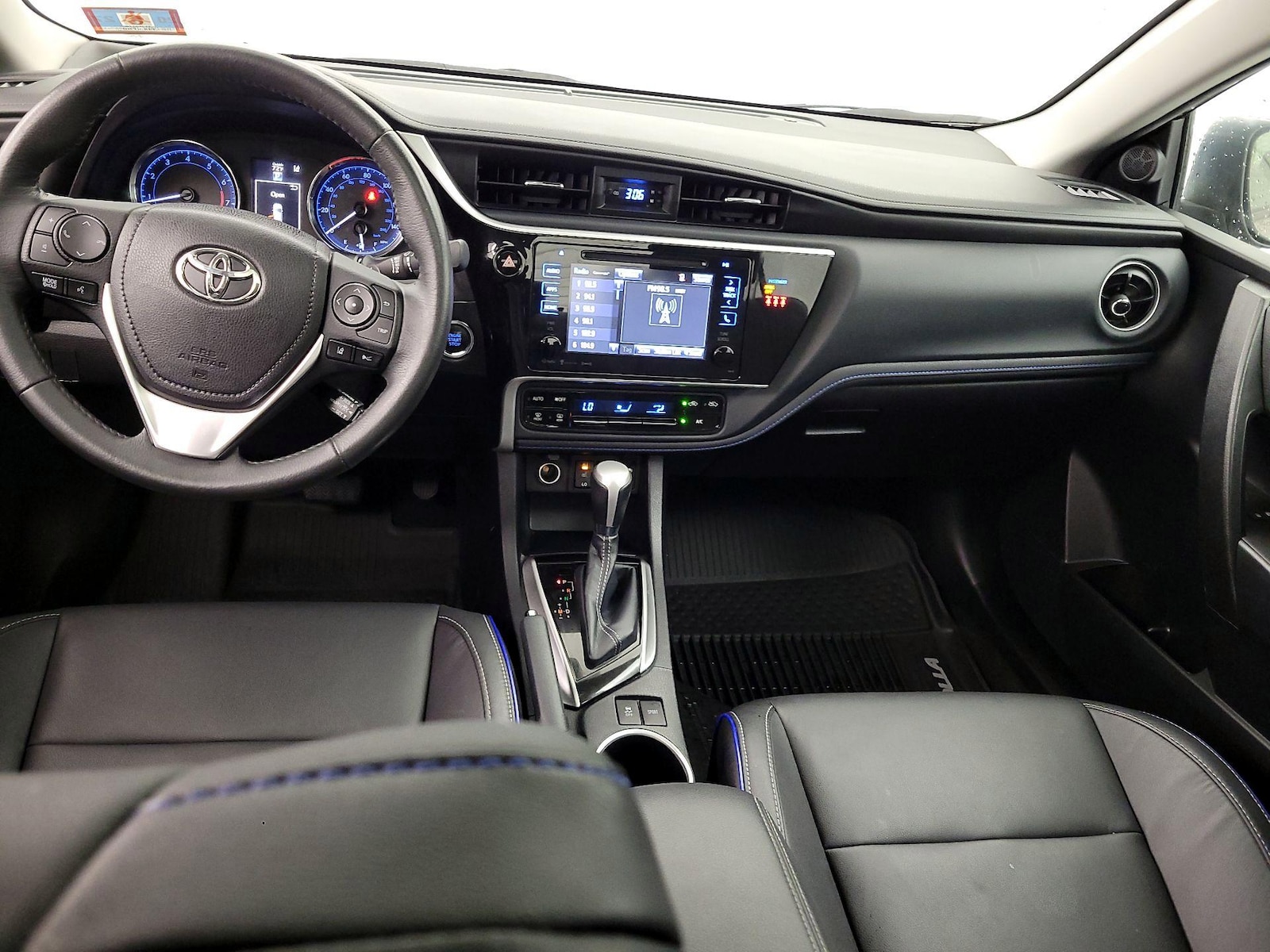 2018 Toyota Corolla XSE - Photo 10