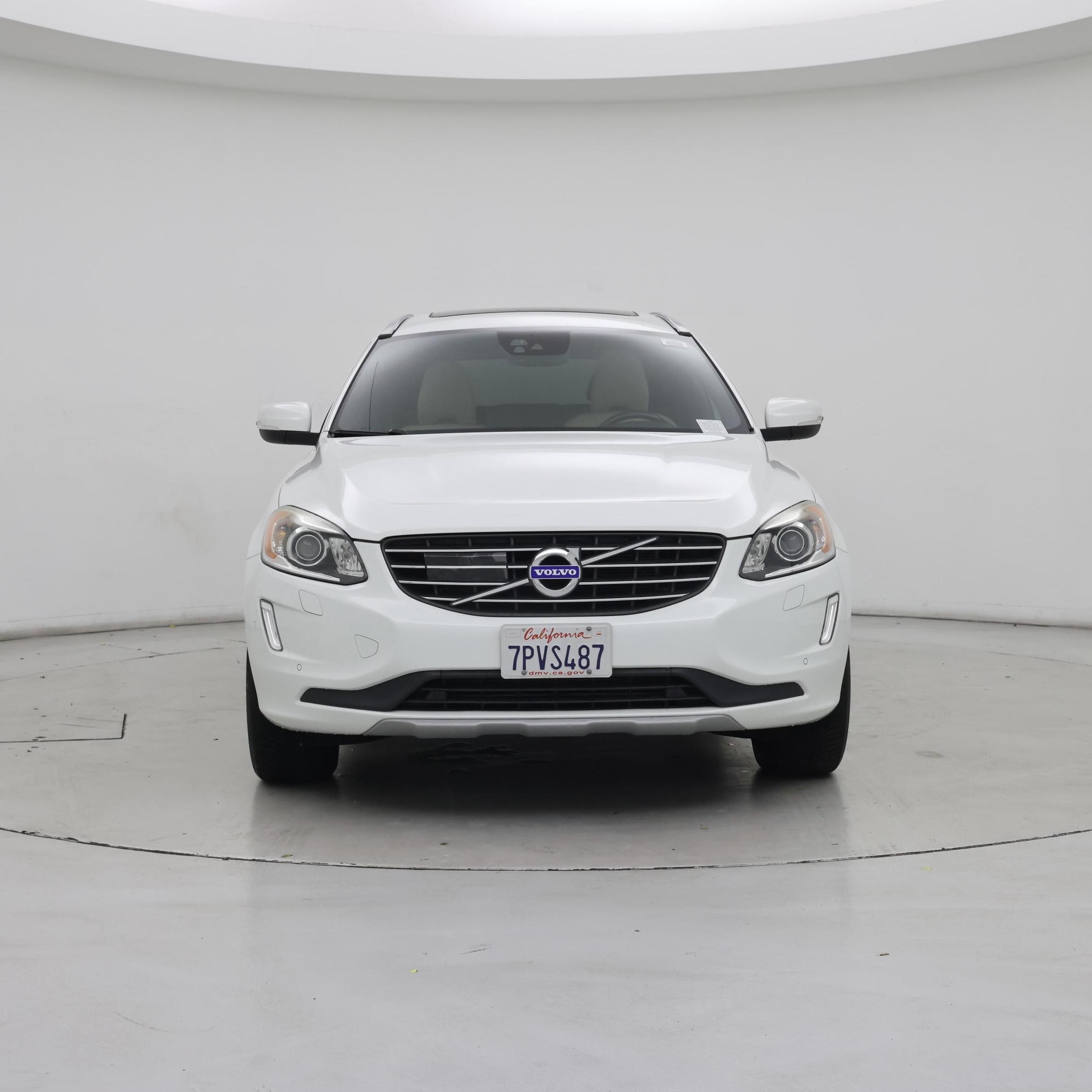 Thumbnail: 2016 Volvo XC60 - 5