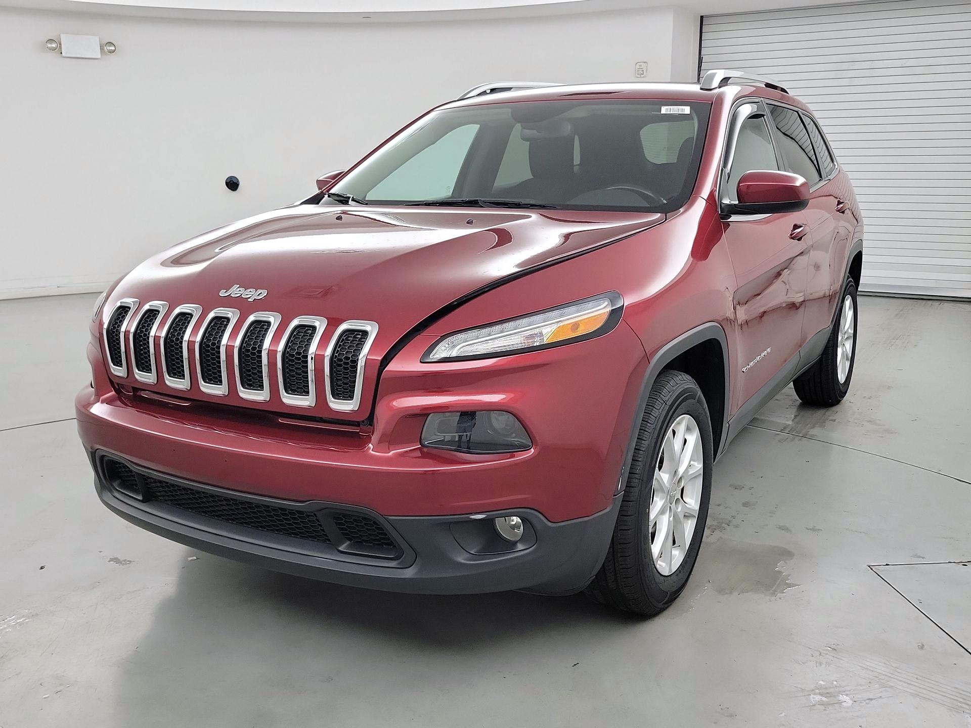Thumbnail: 2017 Jeep Cherokee - 3