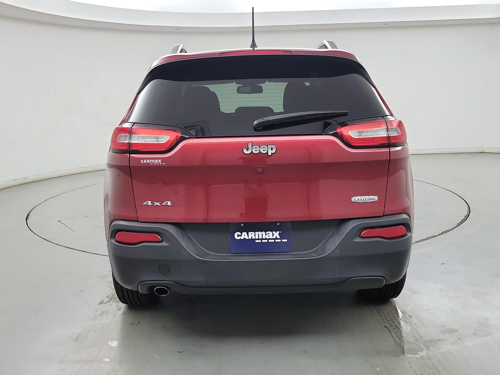 Thumbnail: 2017 Jeep Cherokee - 6