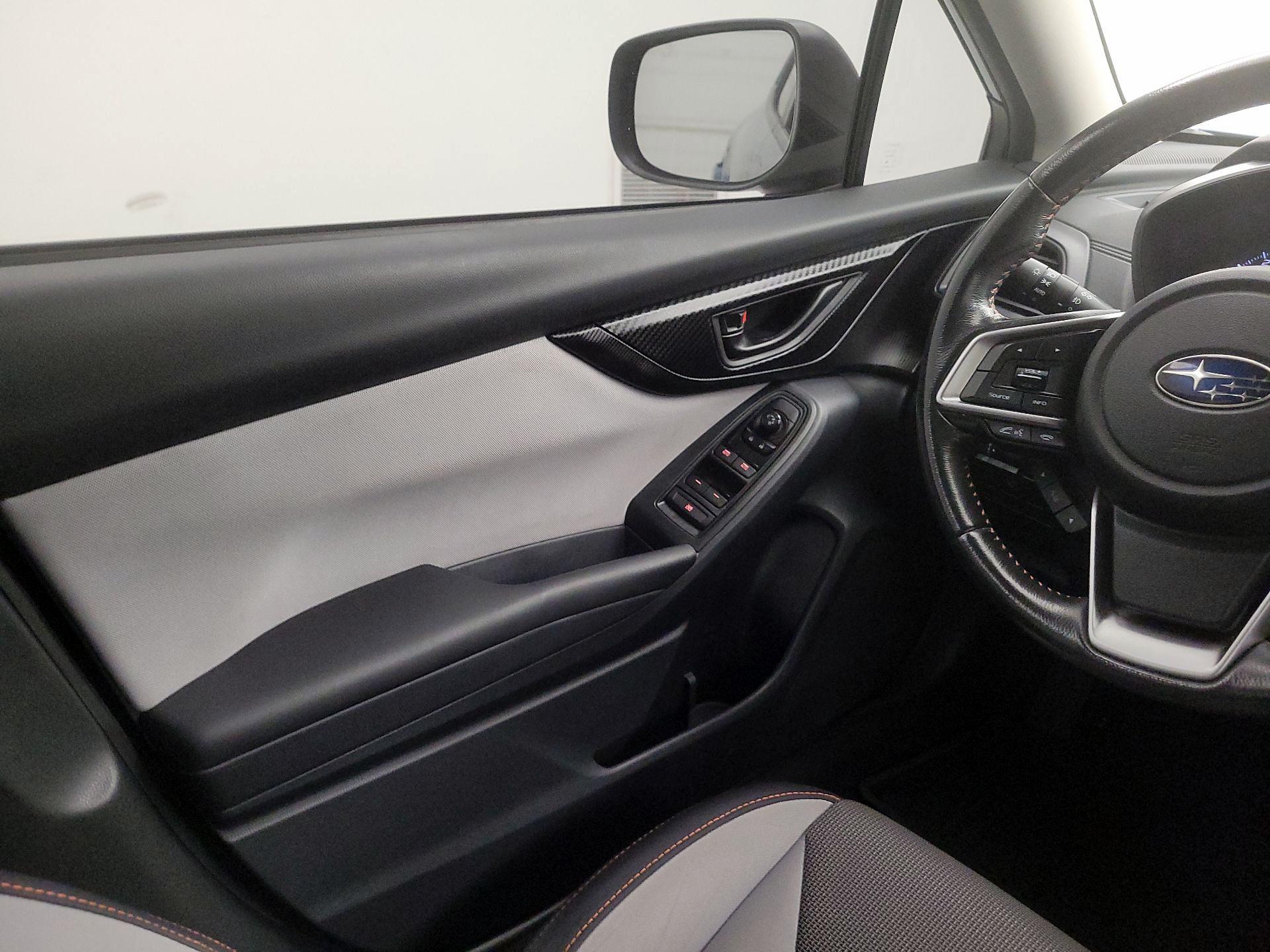 Thumbnail: 2019 Subaru Crosstrek - 10