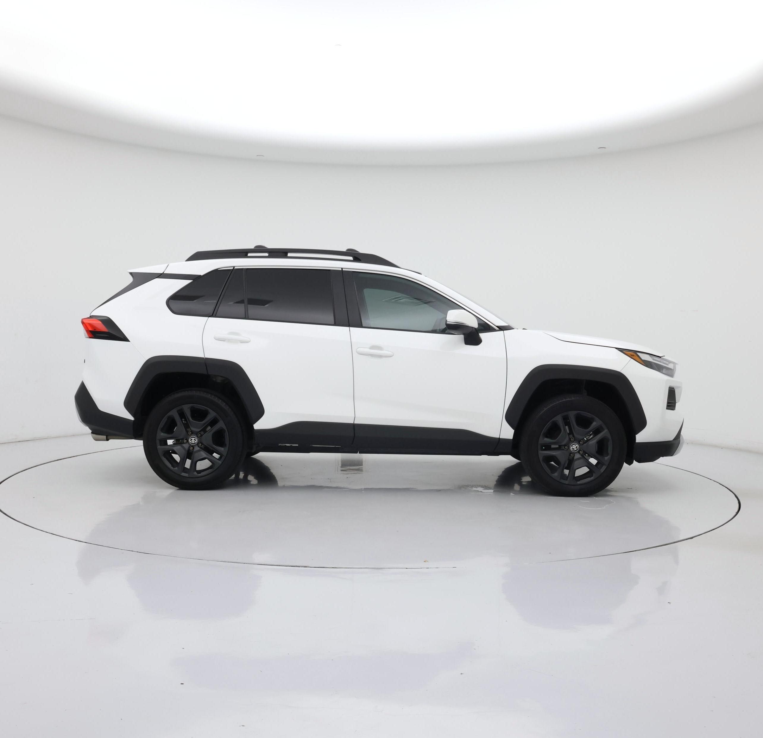 Thumbnail: 2024 Toyota RAV4 - 7