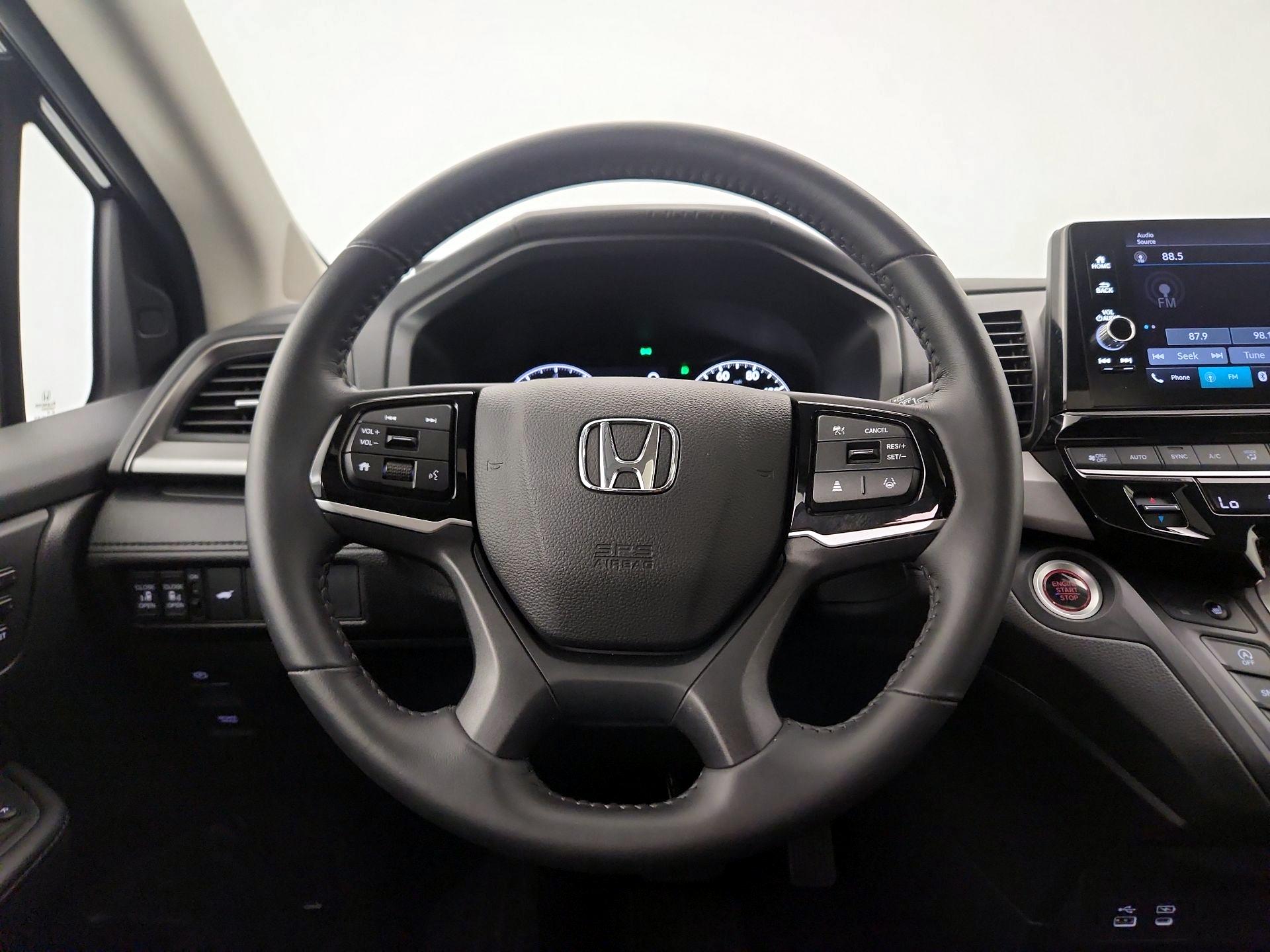 Thumbnail: 2025 Honda Odyssey - 10