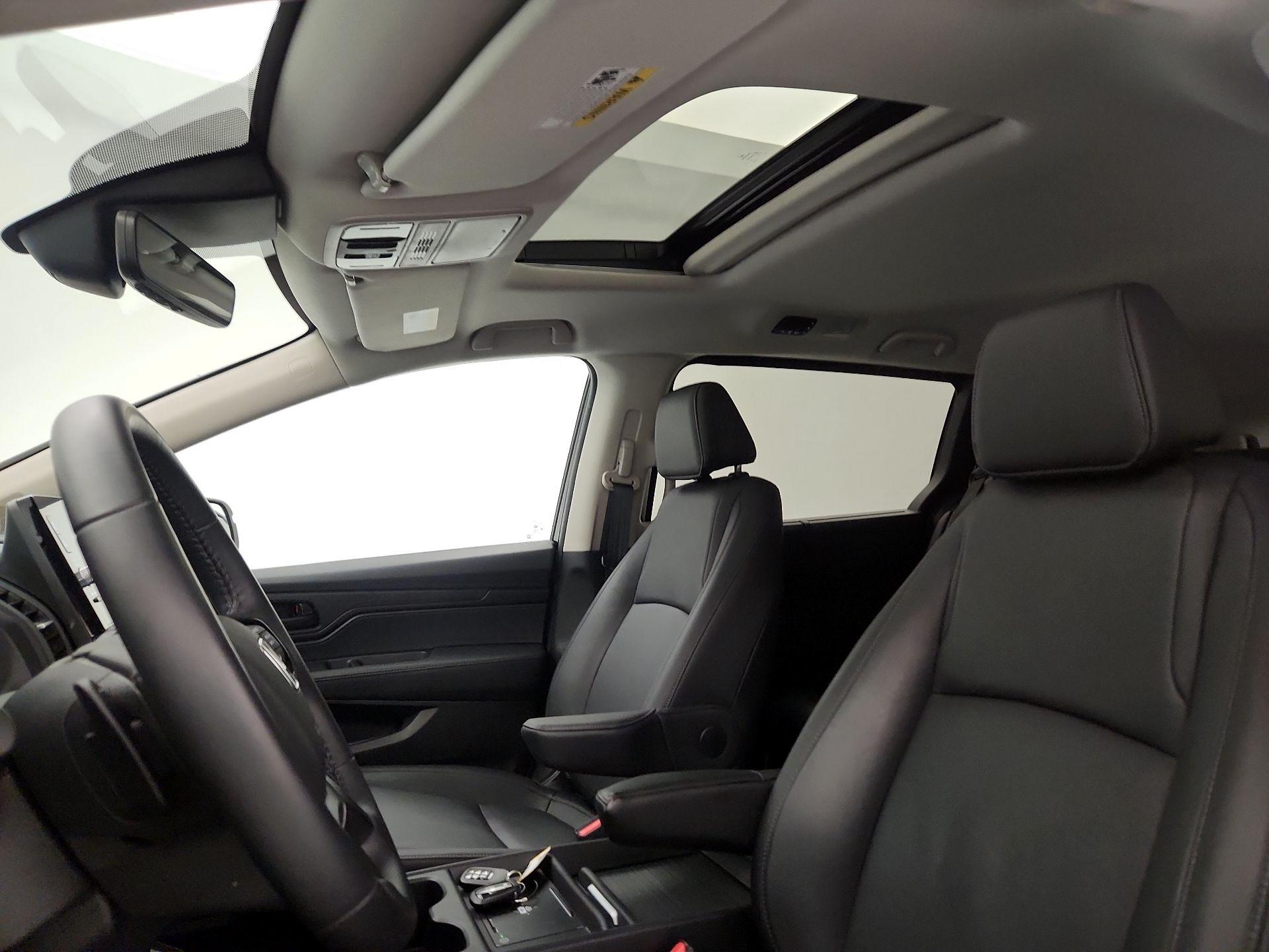 Thumbnail: 2025 Honda Odyssey - 19