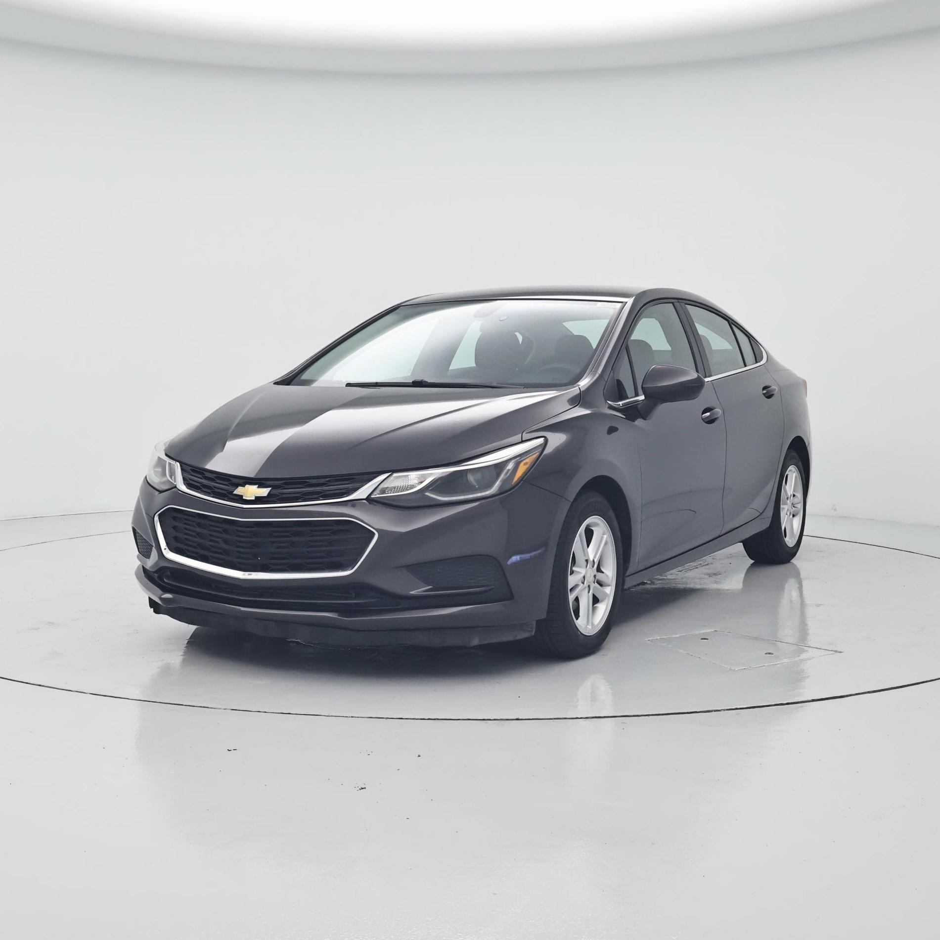 Thumbnail: 2017 Chevrolet Cruze - 4