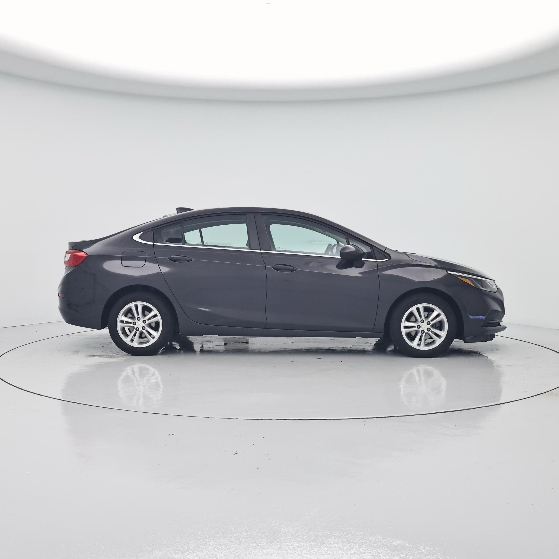 Thumbnail: 2017 Chevrolet Cruze - 7