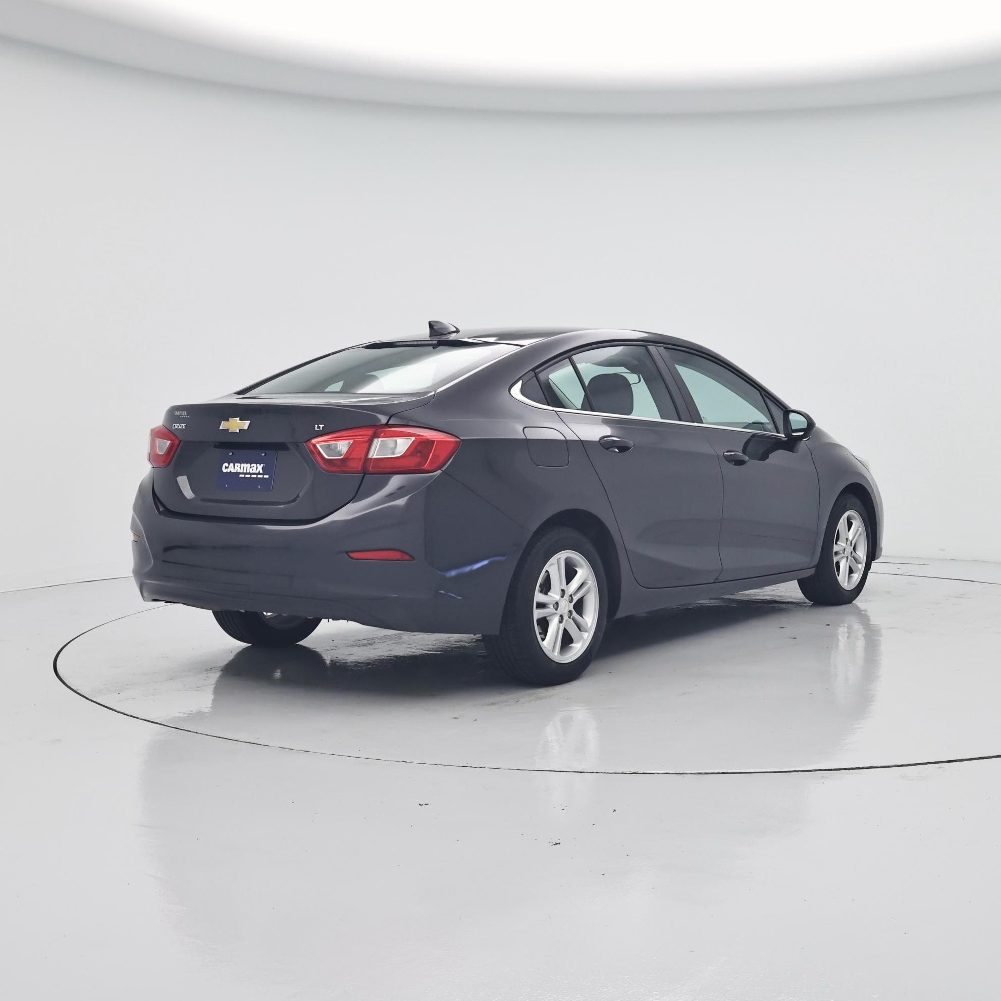Thumbnail: 2017 Chevrolet Cruze - 8