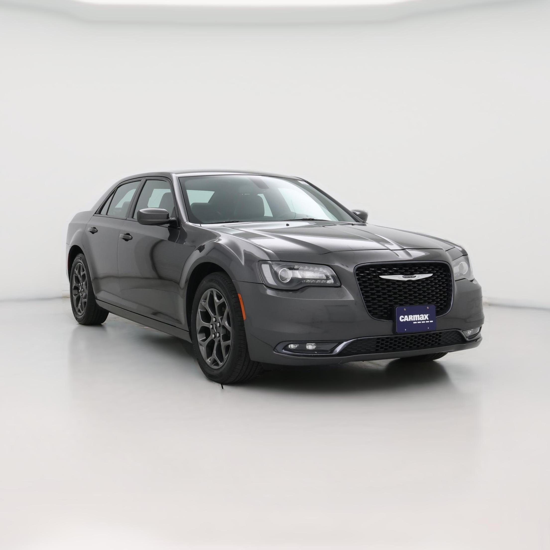 Thumbnail: 2018 Chrysler 300 - 1