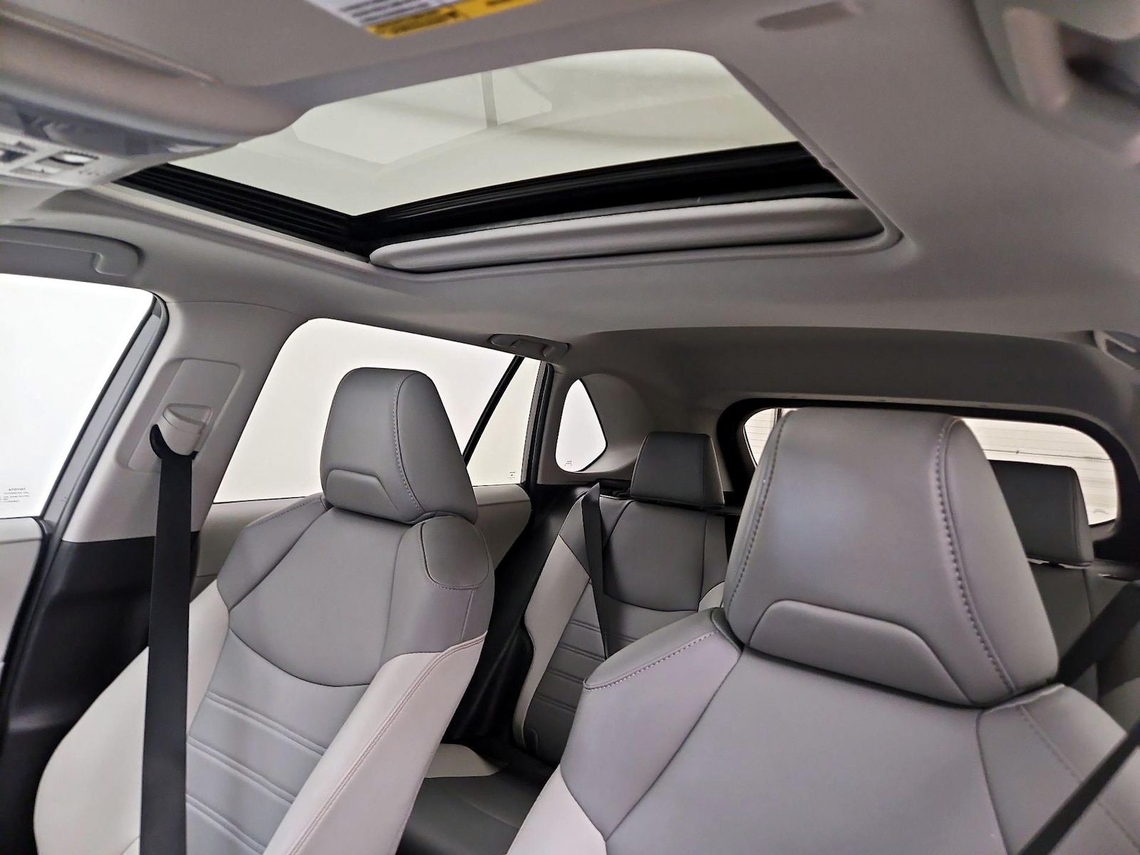 2024 Toyota RAV4 XLE Premium - Photo 20