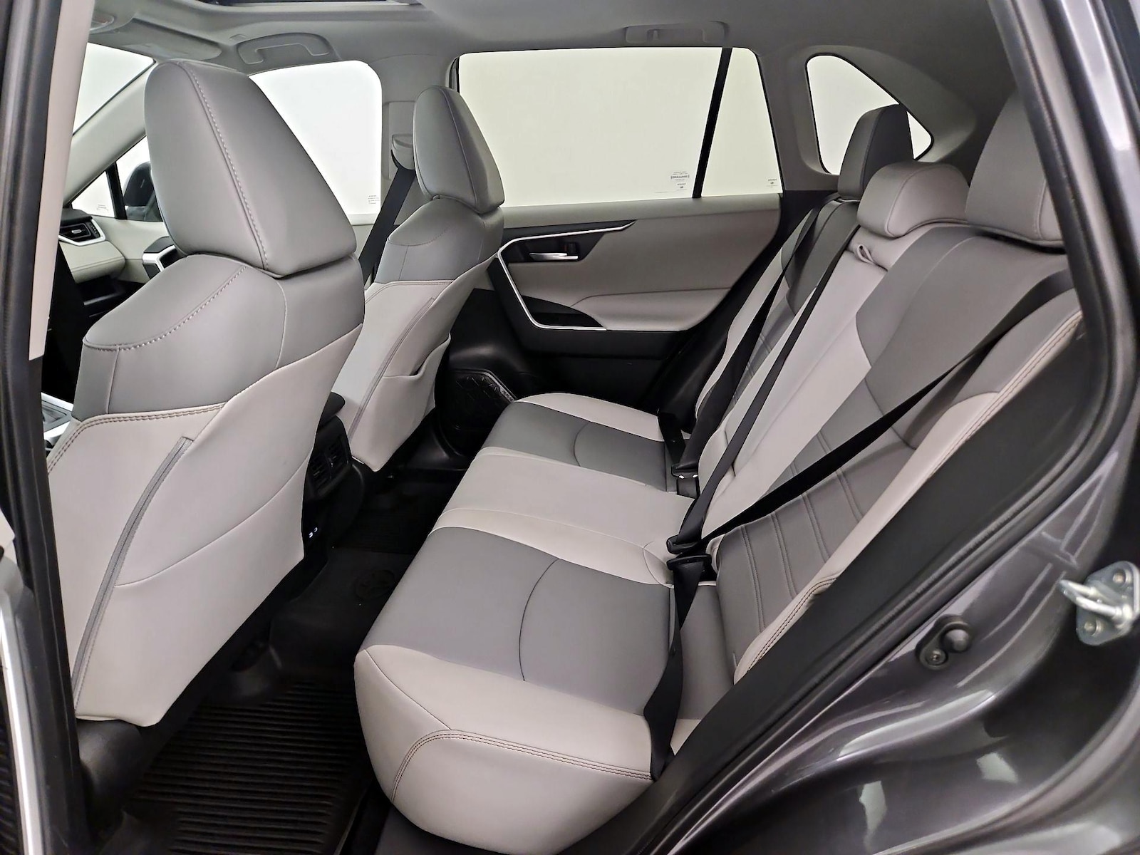 2024 Toyota RAV4 XLE Premium - Photo 21