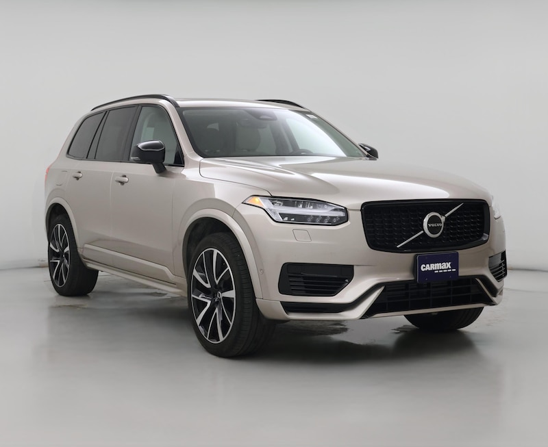2023 Volvo XC90 Recharge PHEV T8 Plus Dark Theme