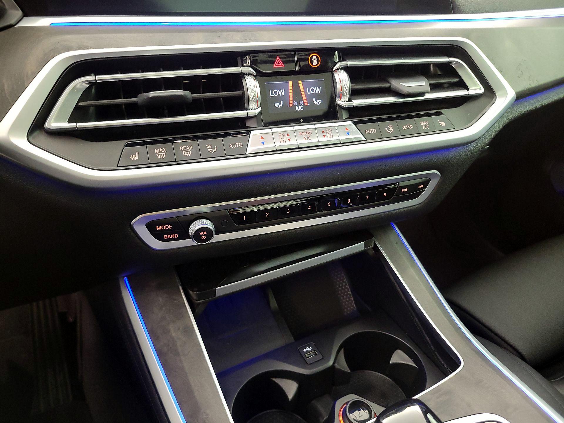 Thumbnail: 2022 BMW X5 - 17