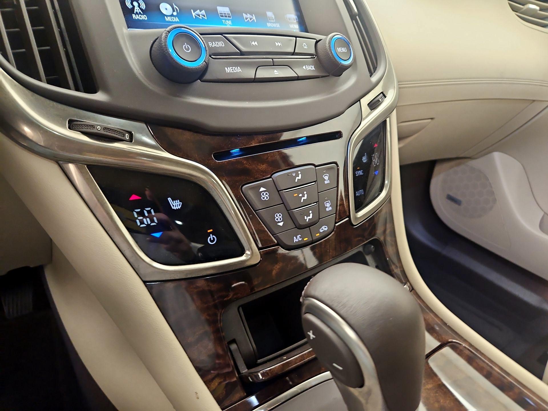 Thumbnail: 2016 Buick LaCrosse - 17