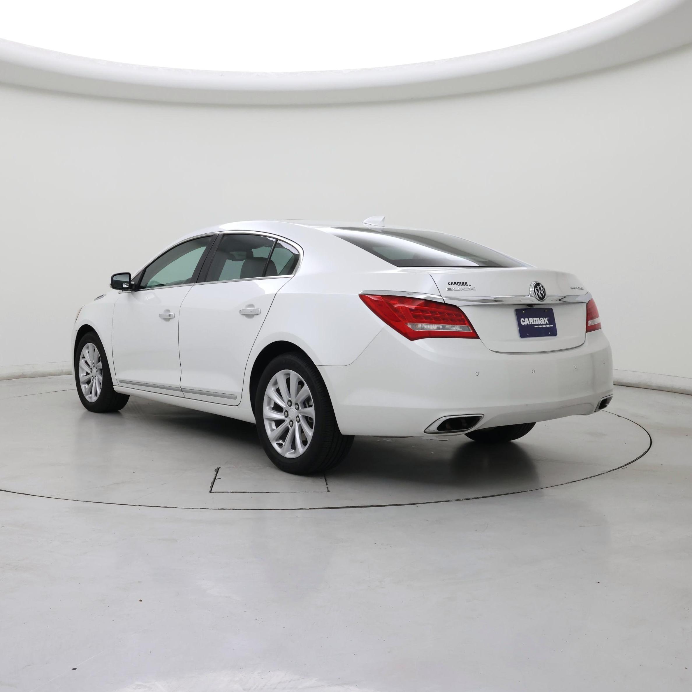 Thumbnail: 2016 Buick LaCrosse - 2