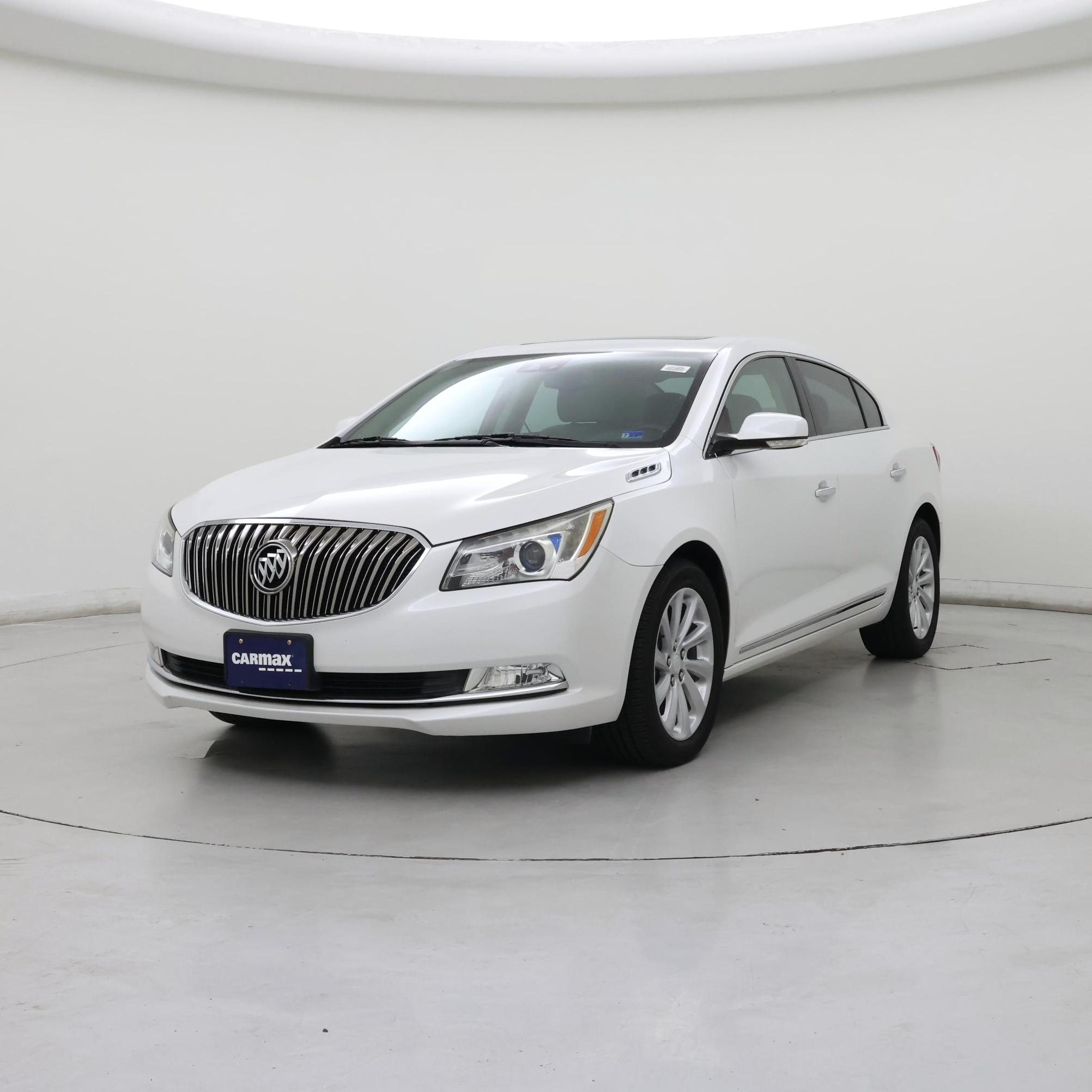 Thumbnail: 2016 Buick LaCrosse - 4
