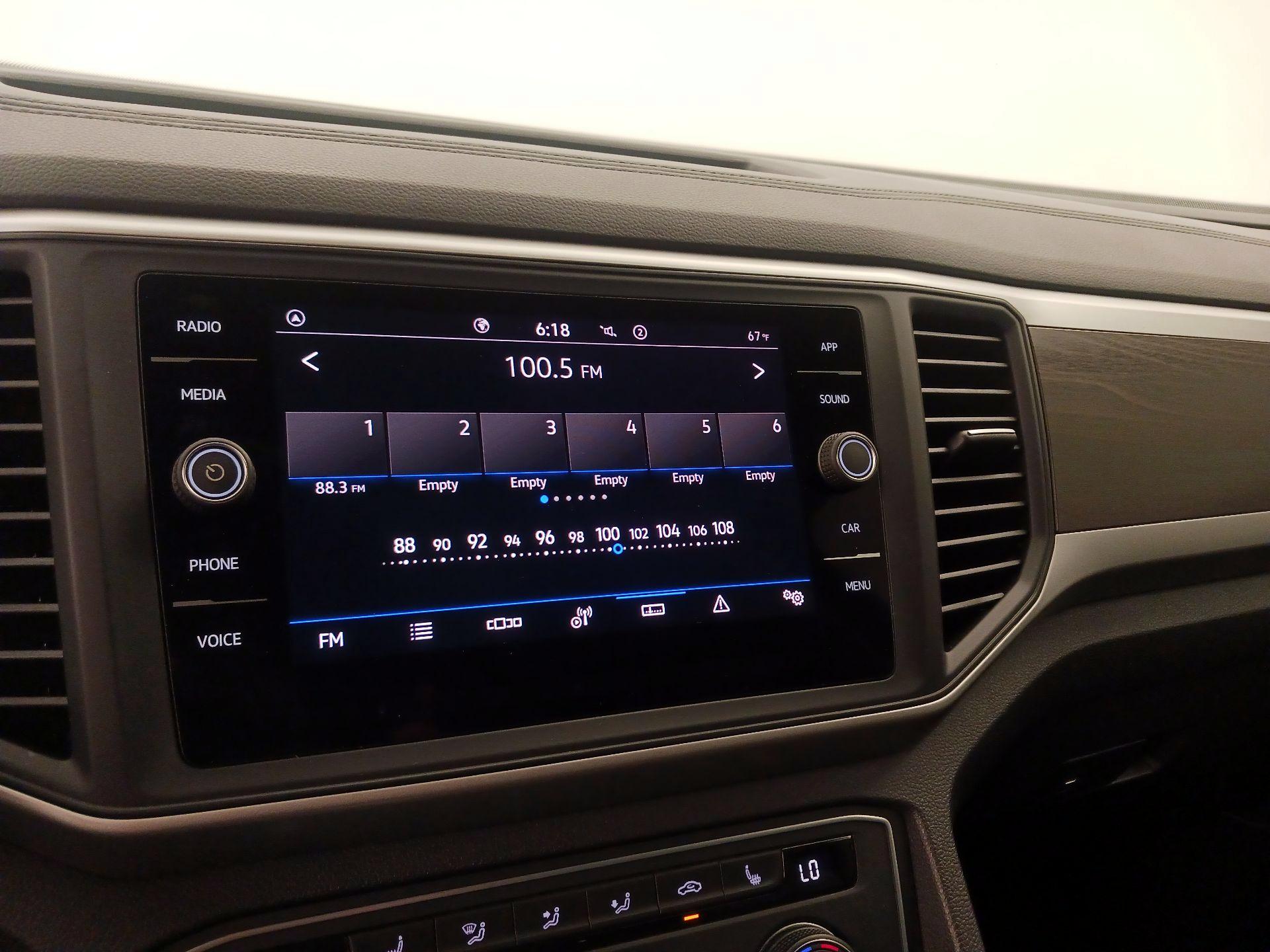 Thumbnail: 2021 Volkswagen Atlas - 15