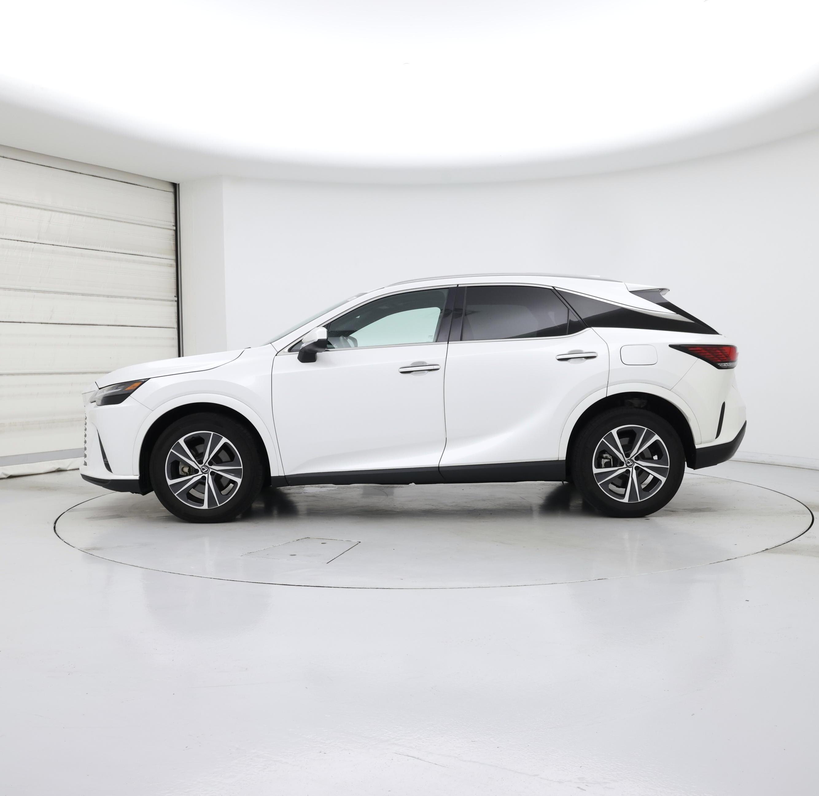 Thumbnail: 2023 Lexus RX - 3