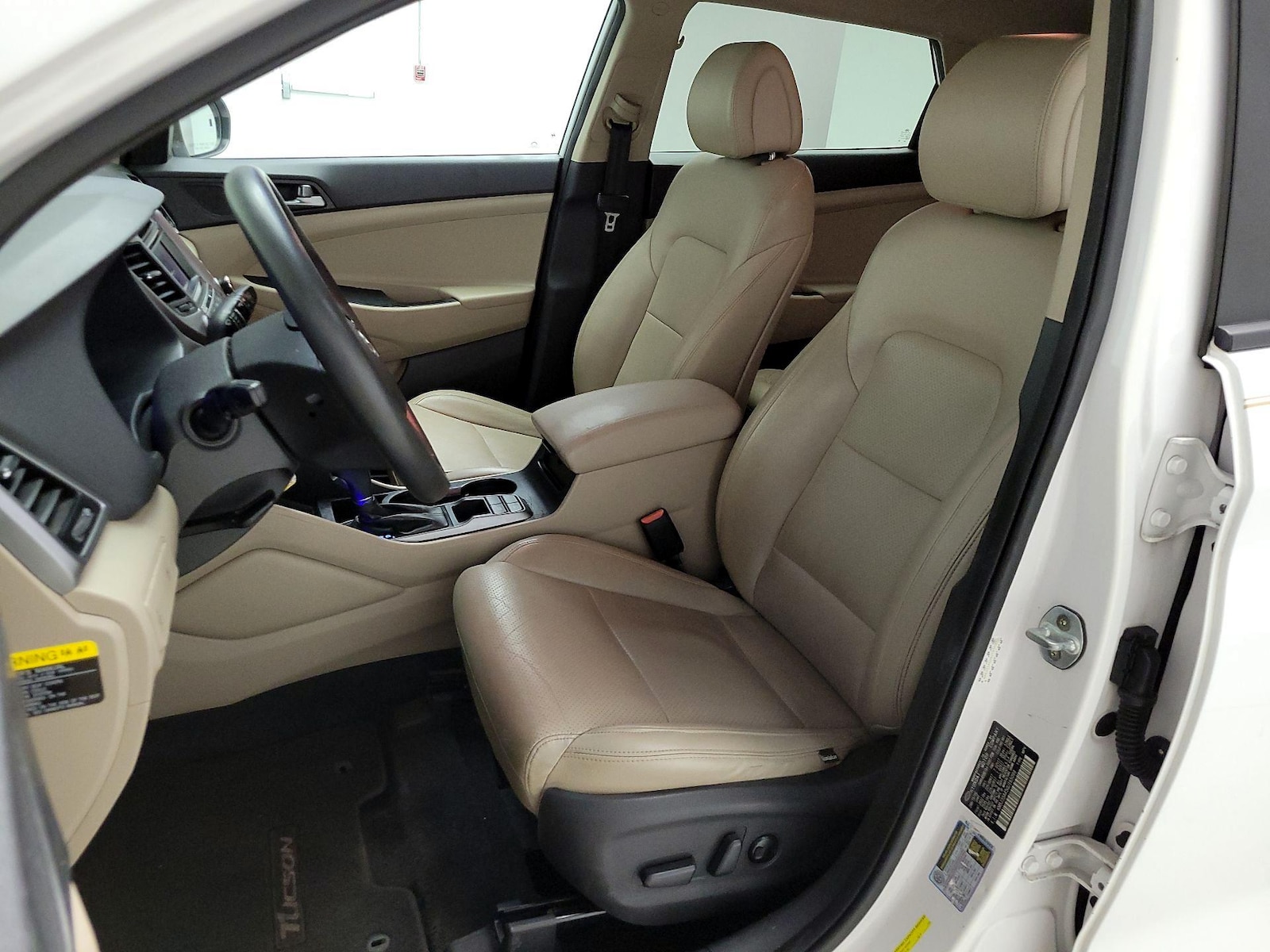 2016 Hyundai Tucson SE - Photo 12