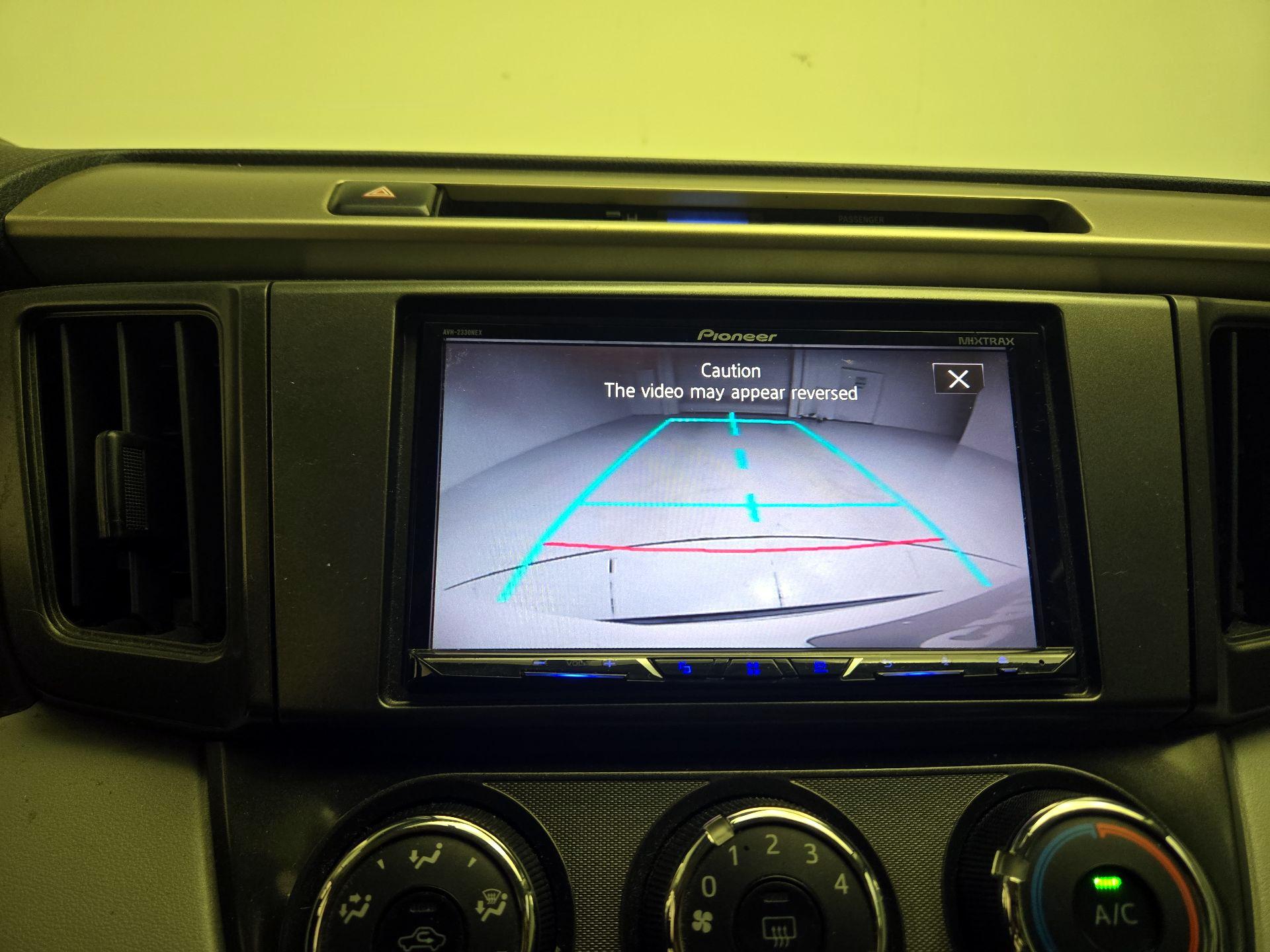 Thumbnail: 2014 Toyota RAV4 - 14