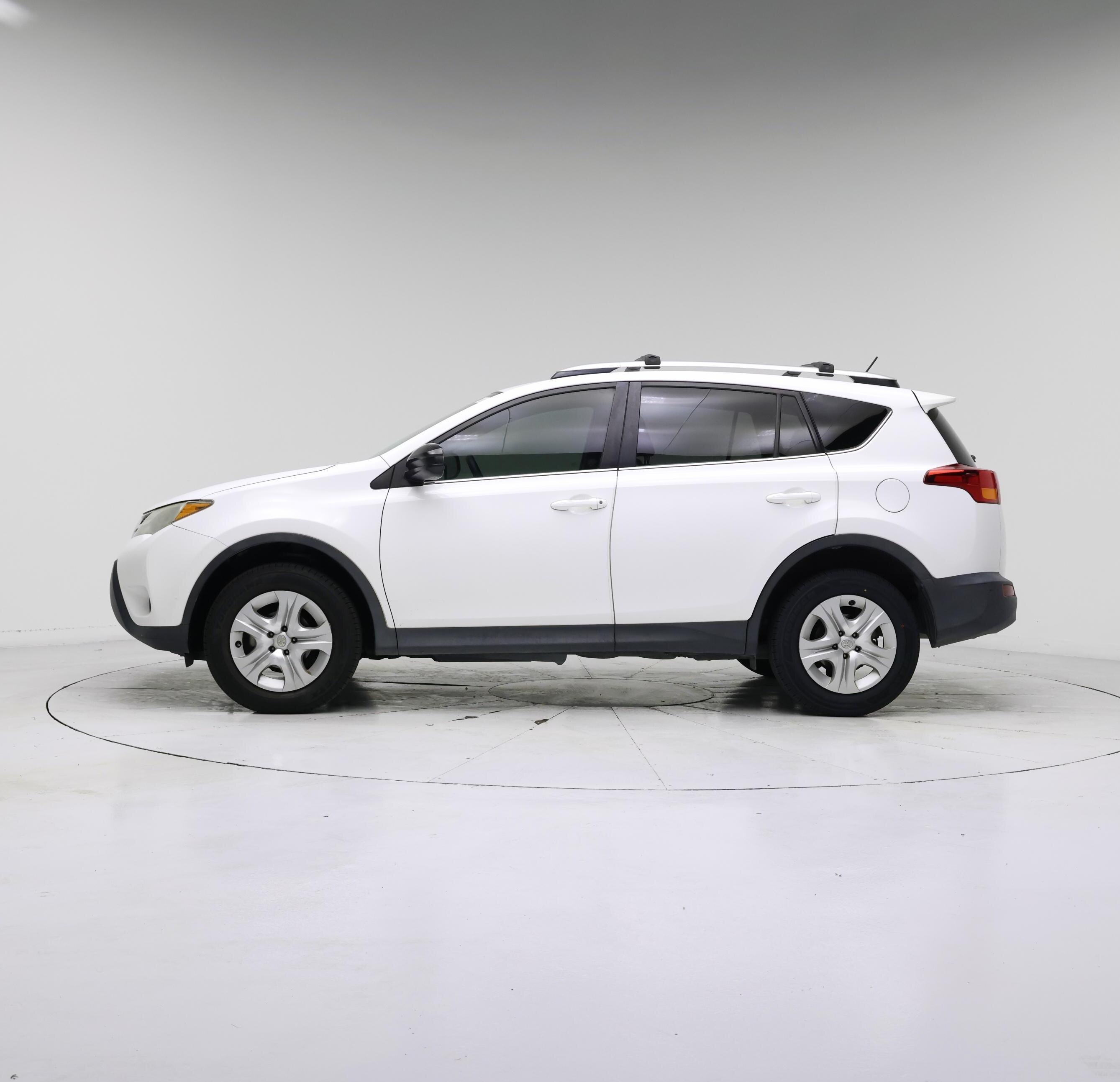 Thumbnail: 2014 Toyota RAV4 - 3