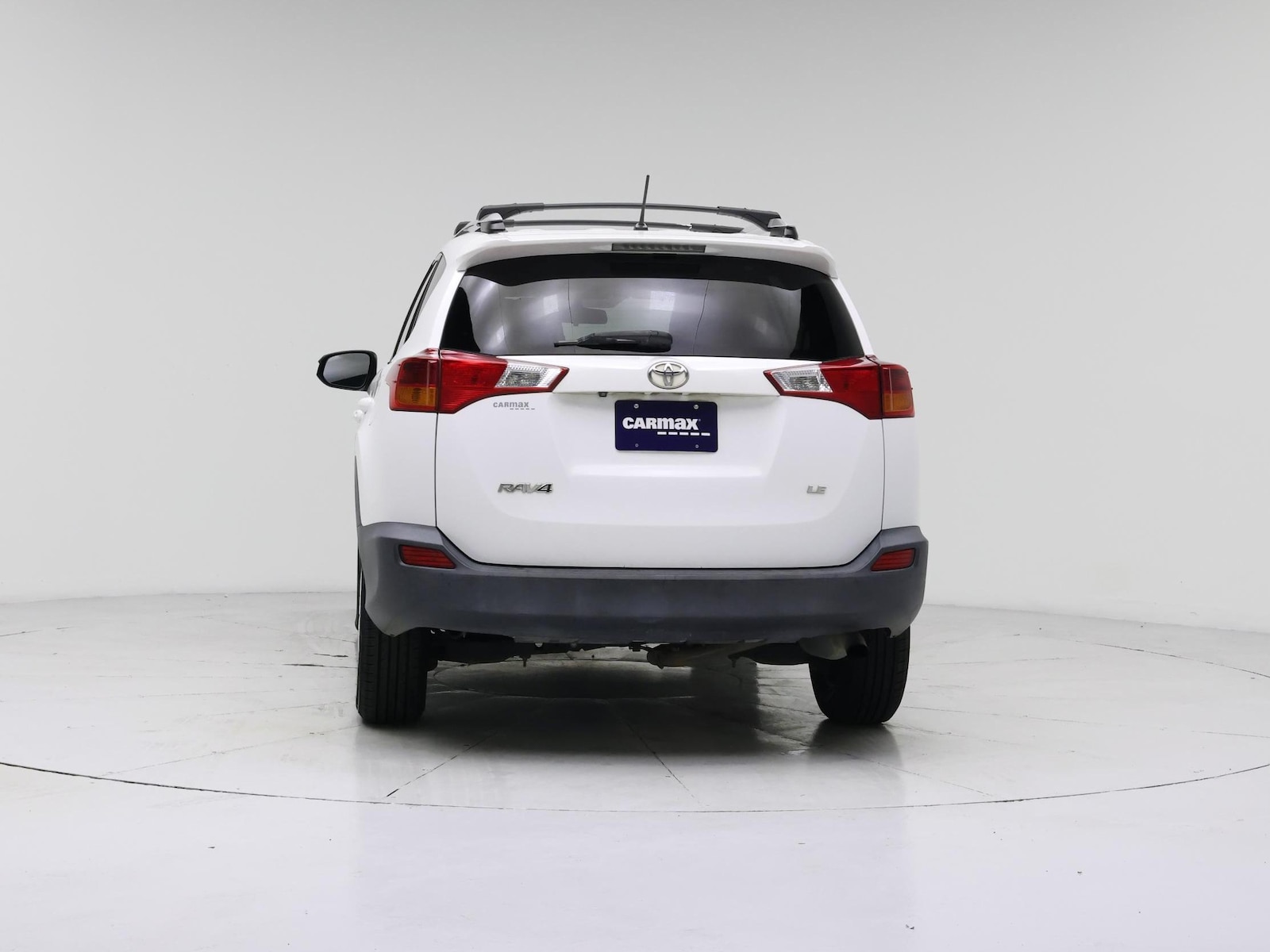 2014 Toyota RAV4 LE - Photo 7