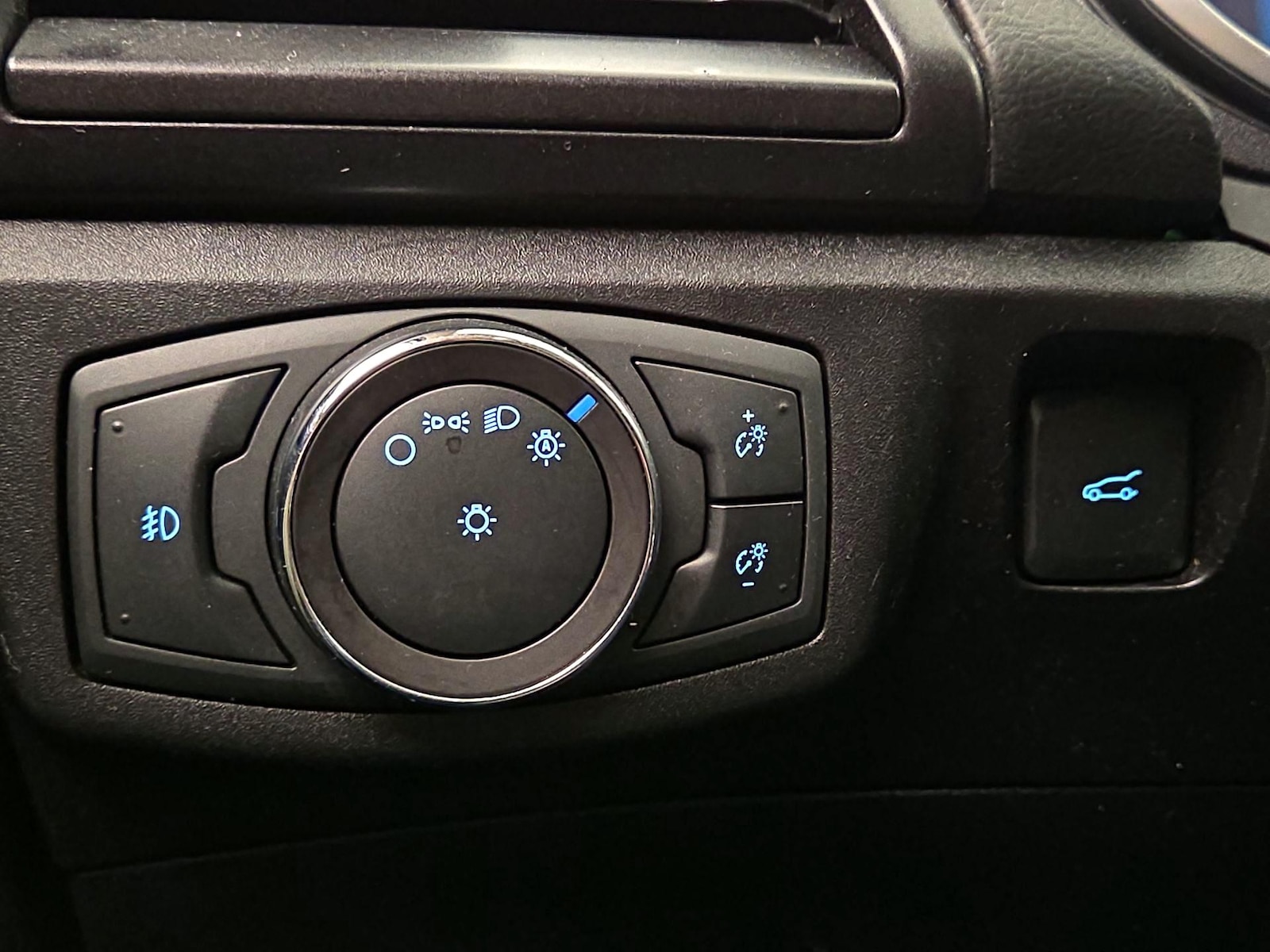 2018 Ford Fusion Titanium - Photo 14