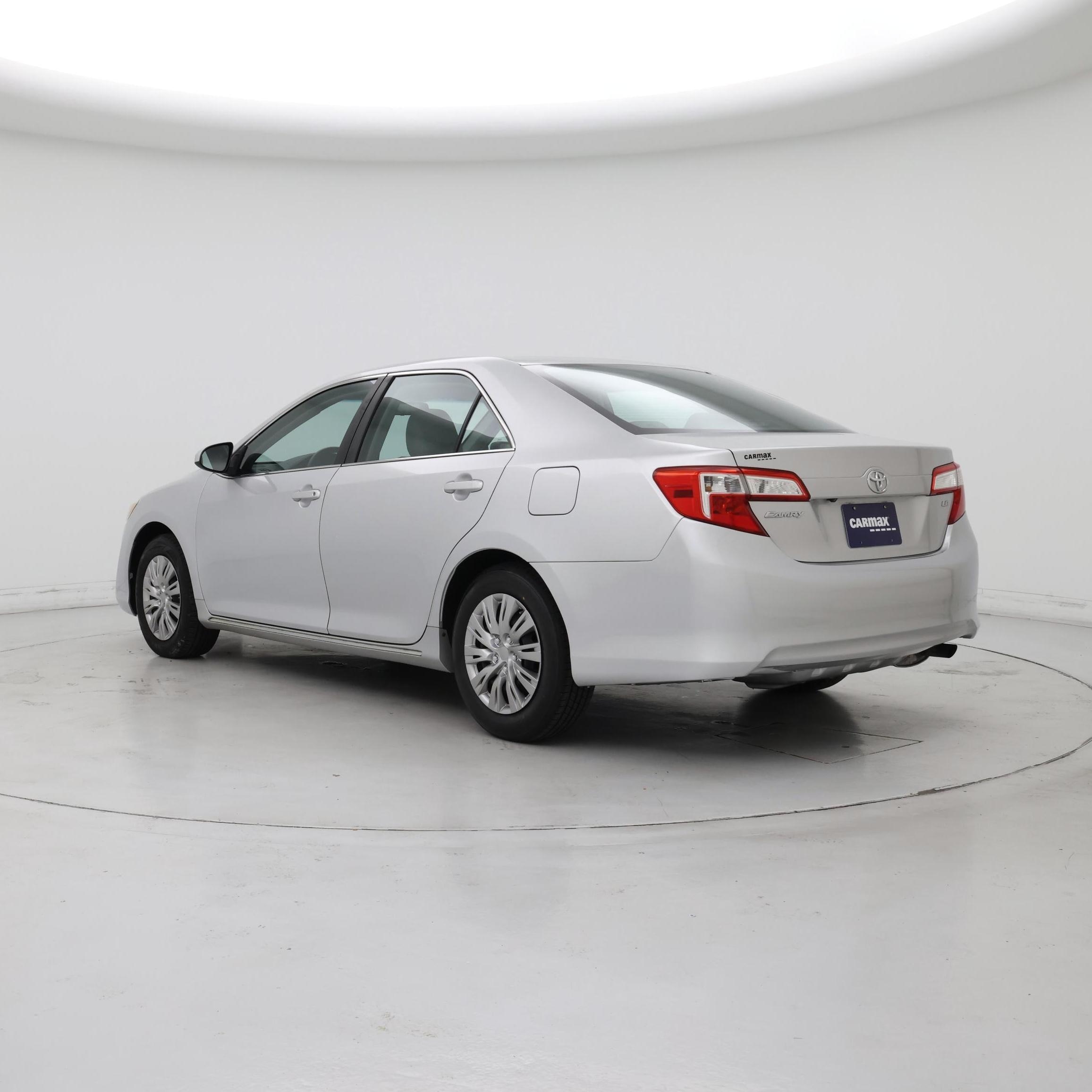 Thumbnail: 2014 Toyota Camry - 2