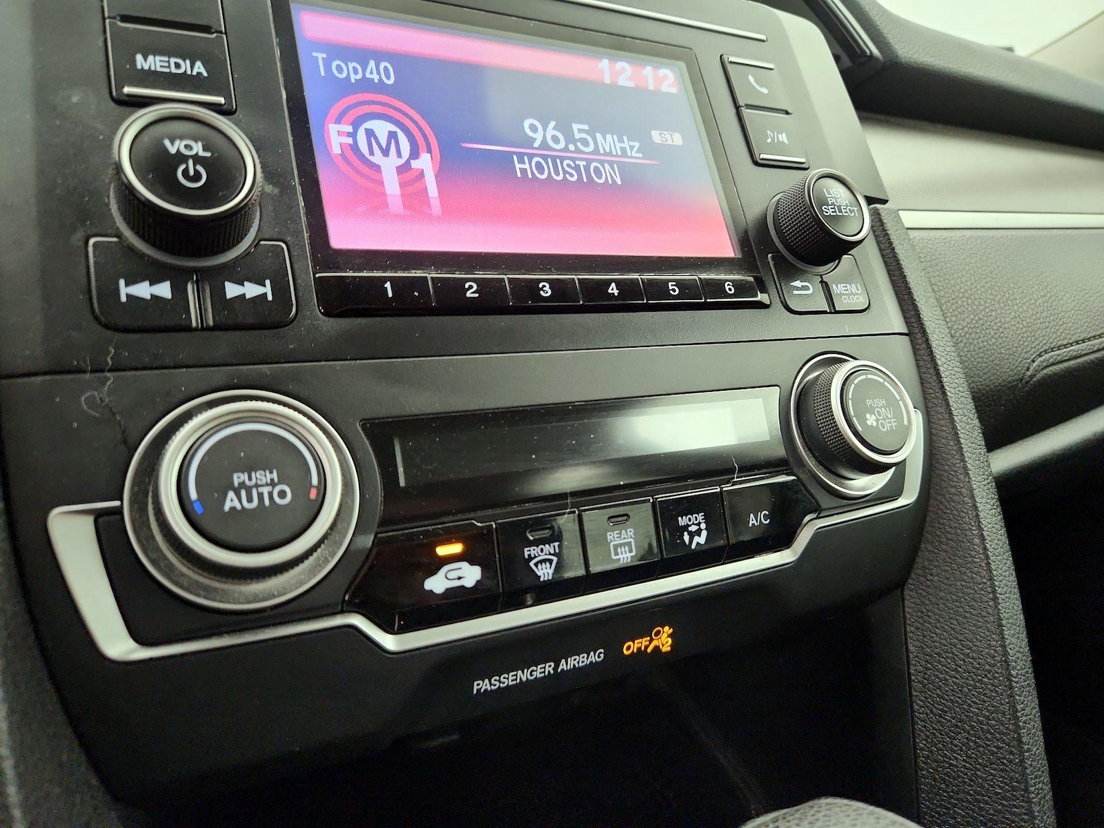 2017 Honda Civic LX - Photo 17