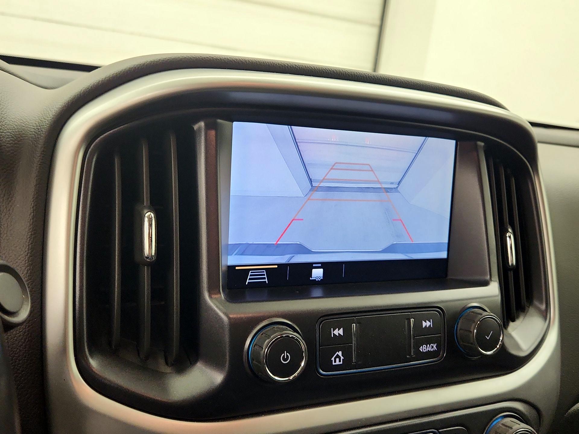 Thumbnail: 2019 Chevrolet Colorado - 14