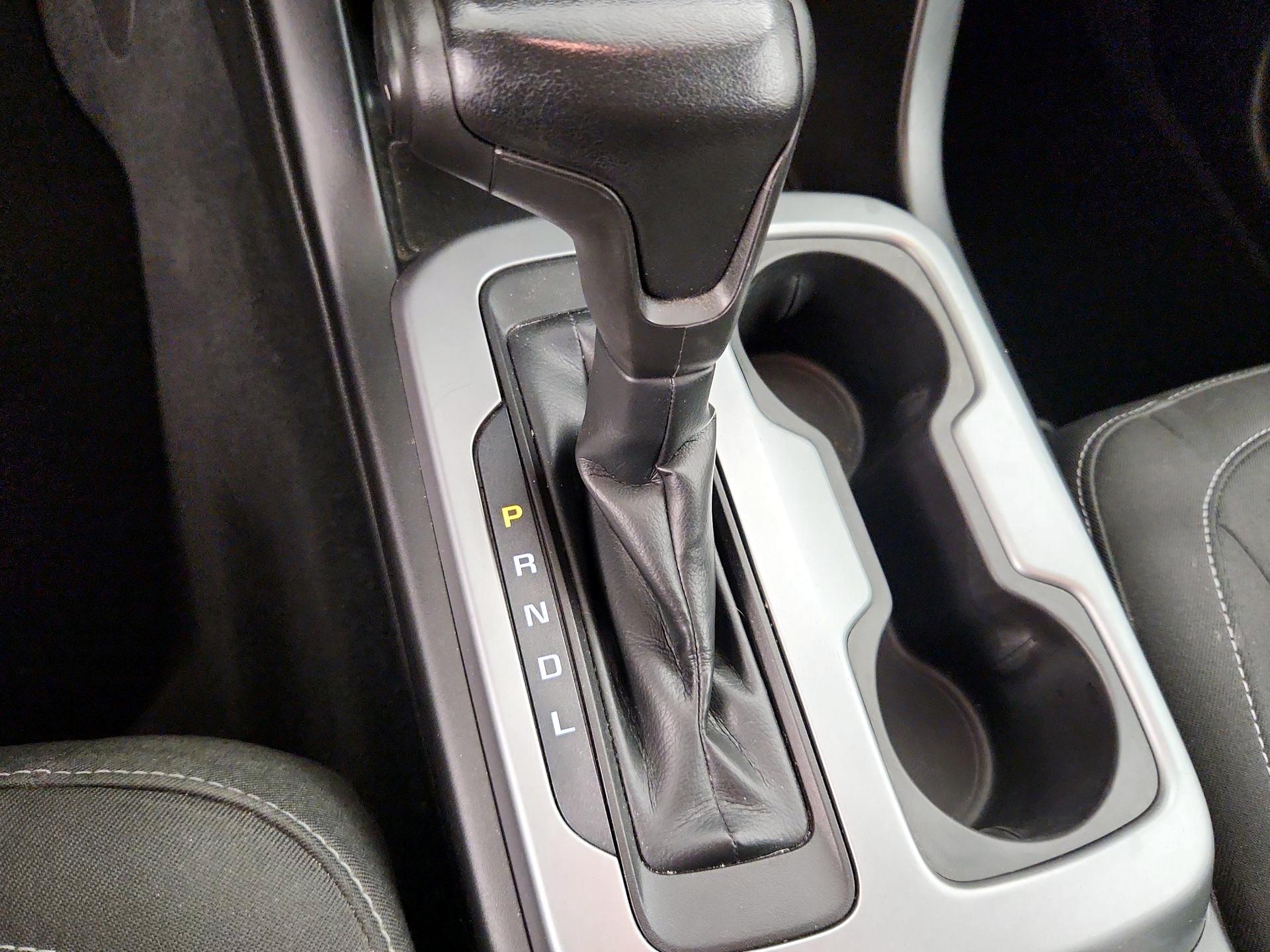 Thumbnail: 2019 Chevrolet Colorado - 17
