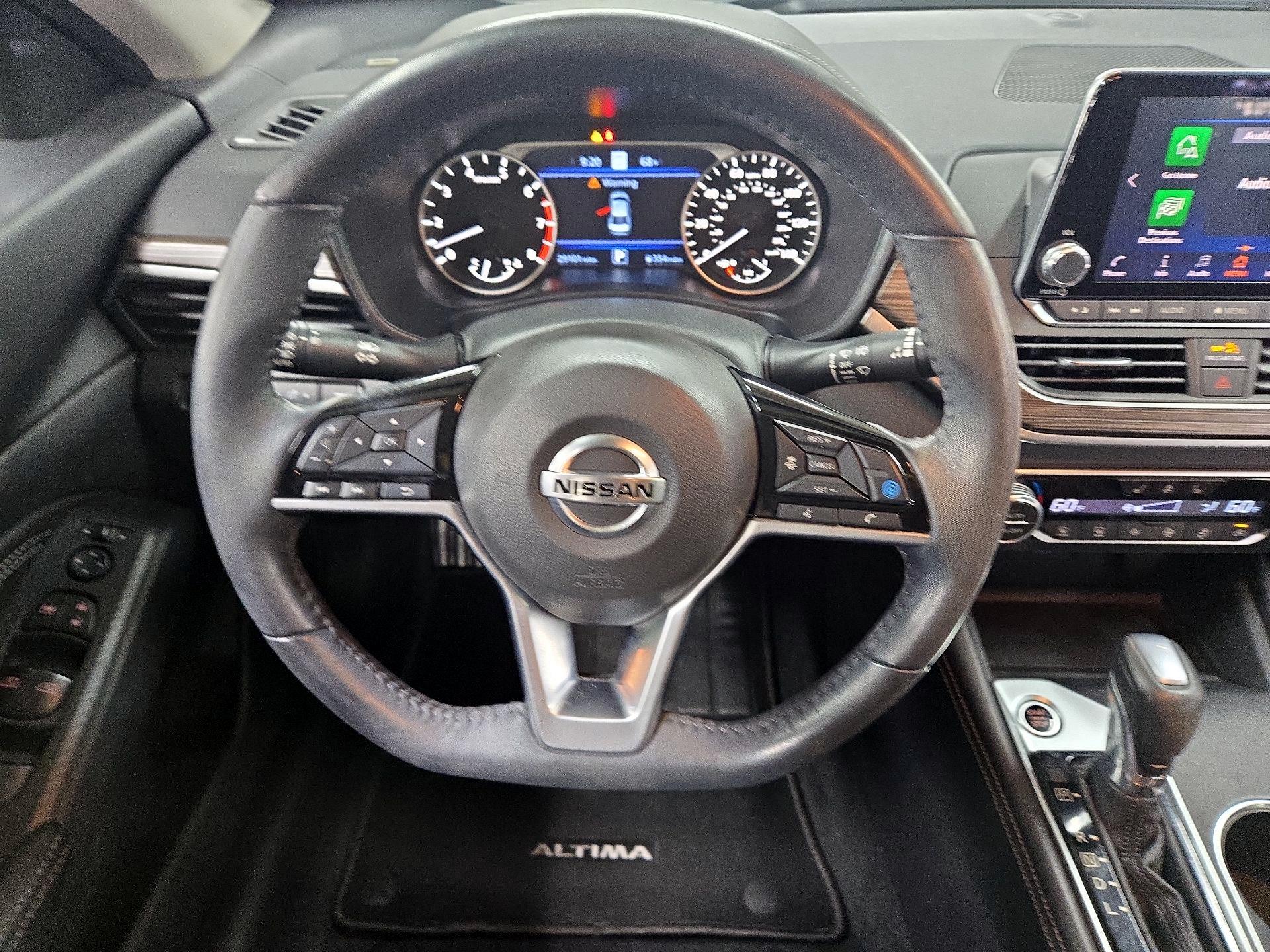 Thumbnail: 2019 Nissan Altima - 10