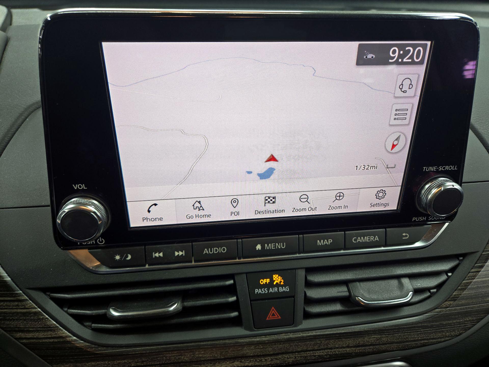 Thumbnail: 2019 Nissan Altima - 14