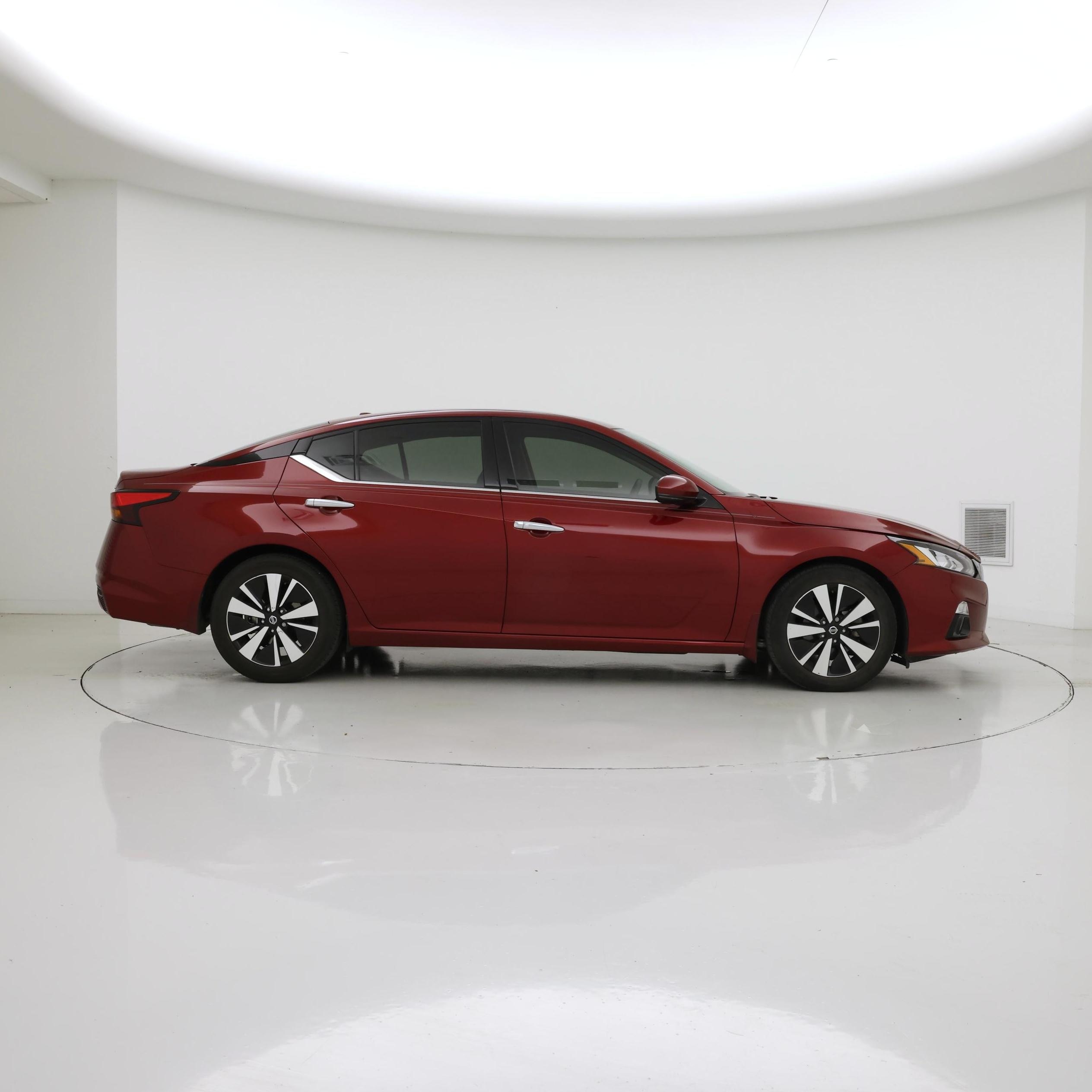 Thumbnail: 2019 Nissan Altima - 7