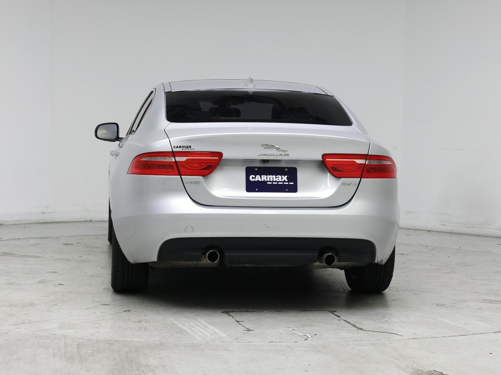 2018 Jaguar XE Premium - Photo 7