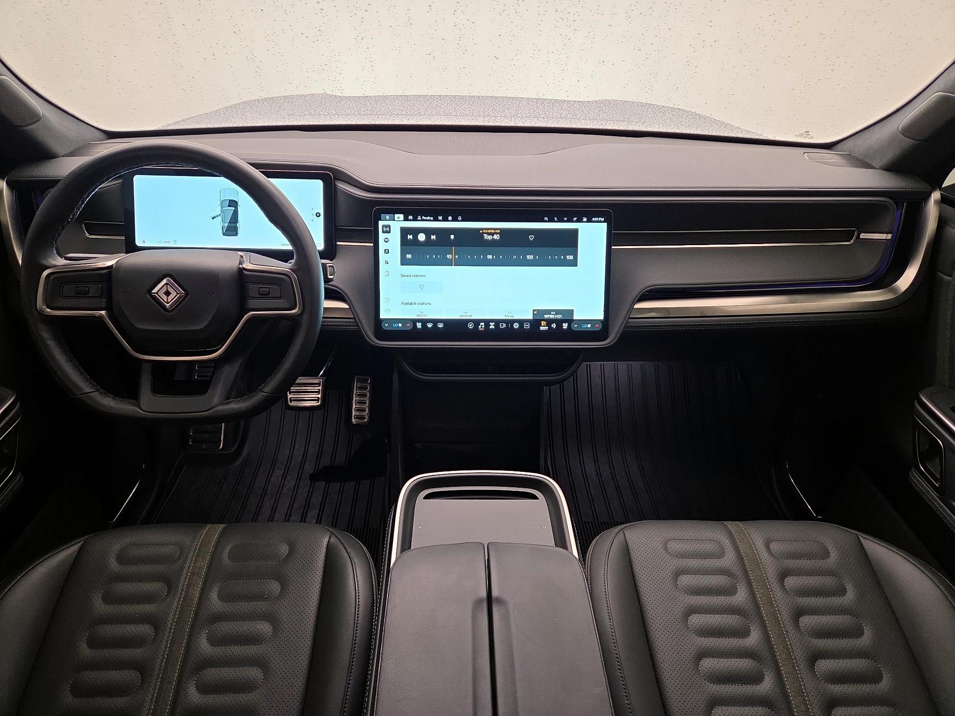 Thumbnail: 2024 Rivian R1S - 9