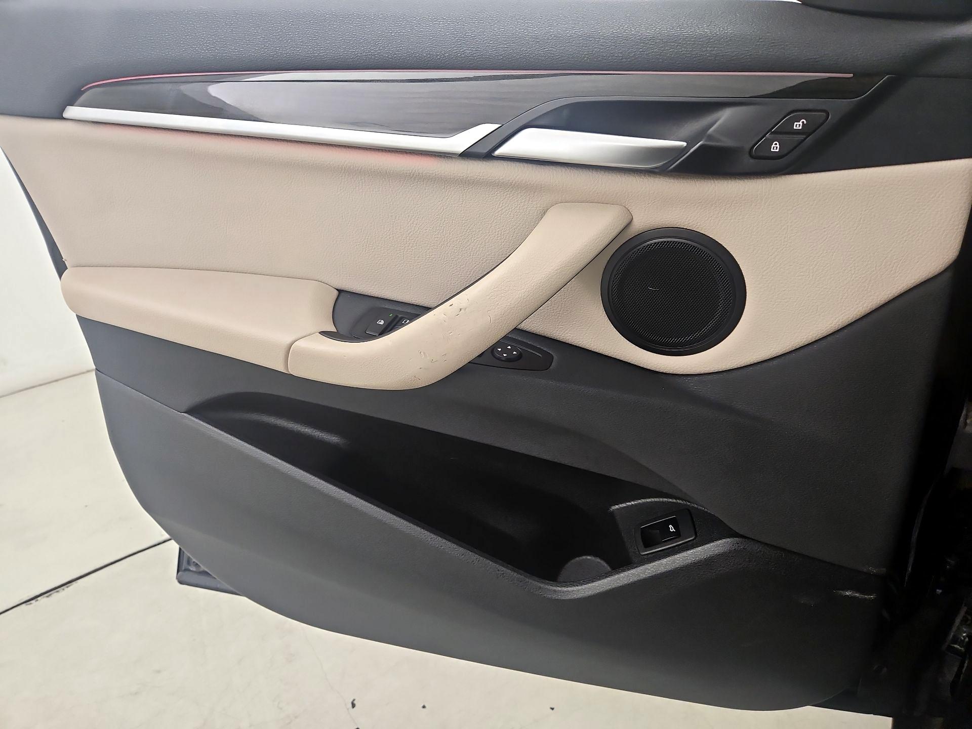Thumbnail: 2021 BMW X1 - 12