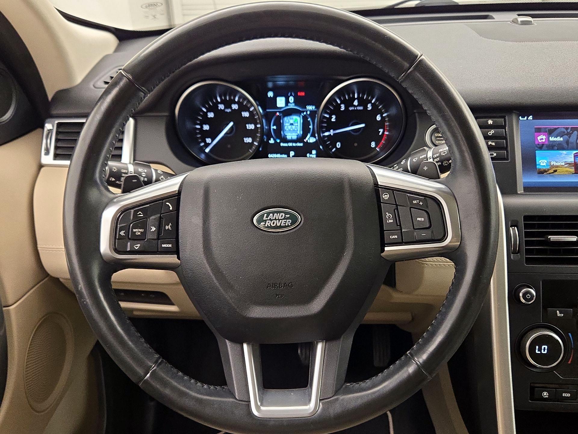 Thumbnail: 2019 Land Rover Discovery Sport - 10