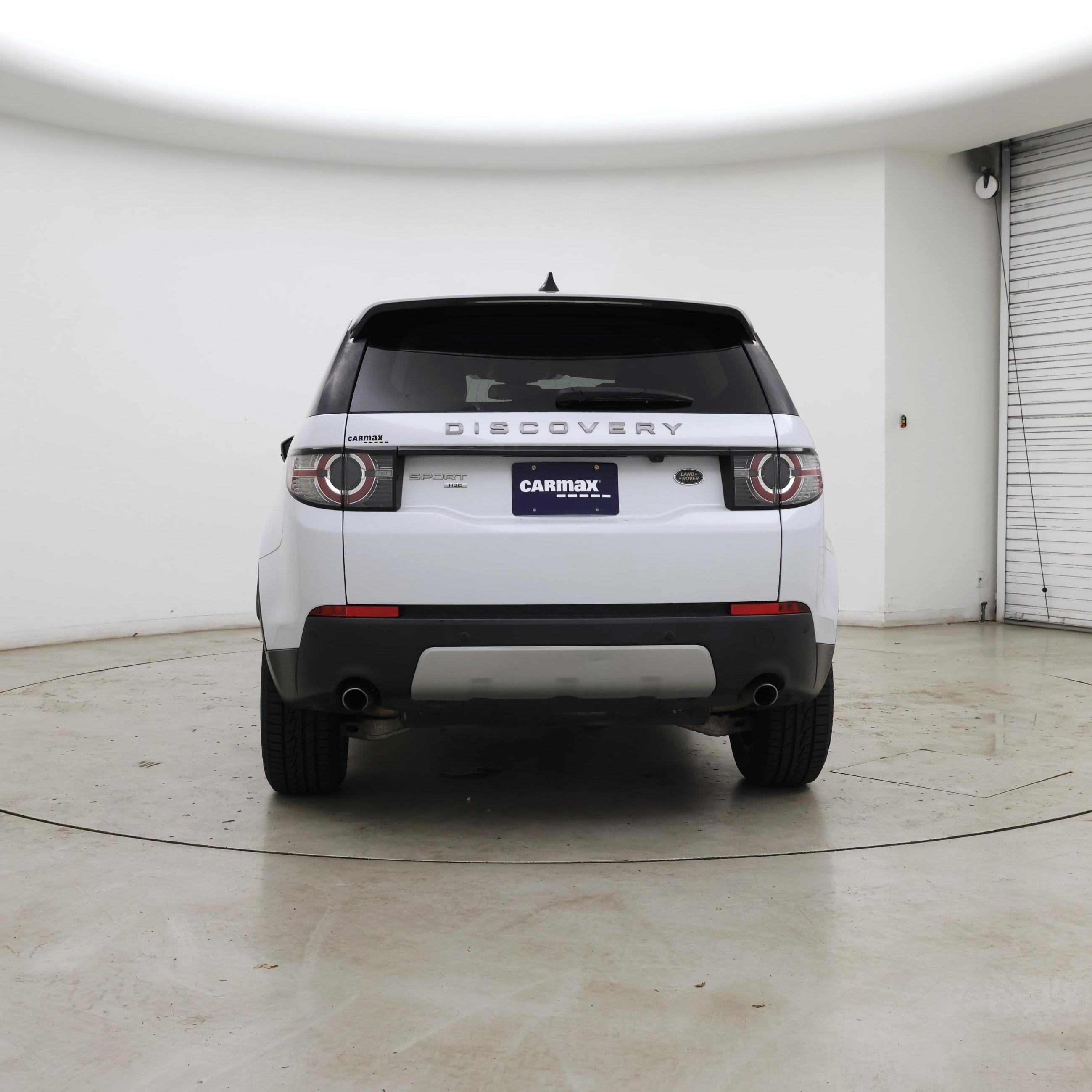 Thumbnail: 2019 Land Rover Discovery Sport - 6