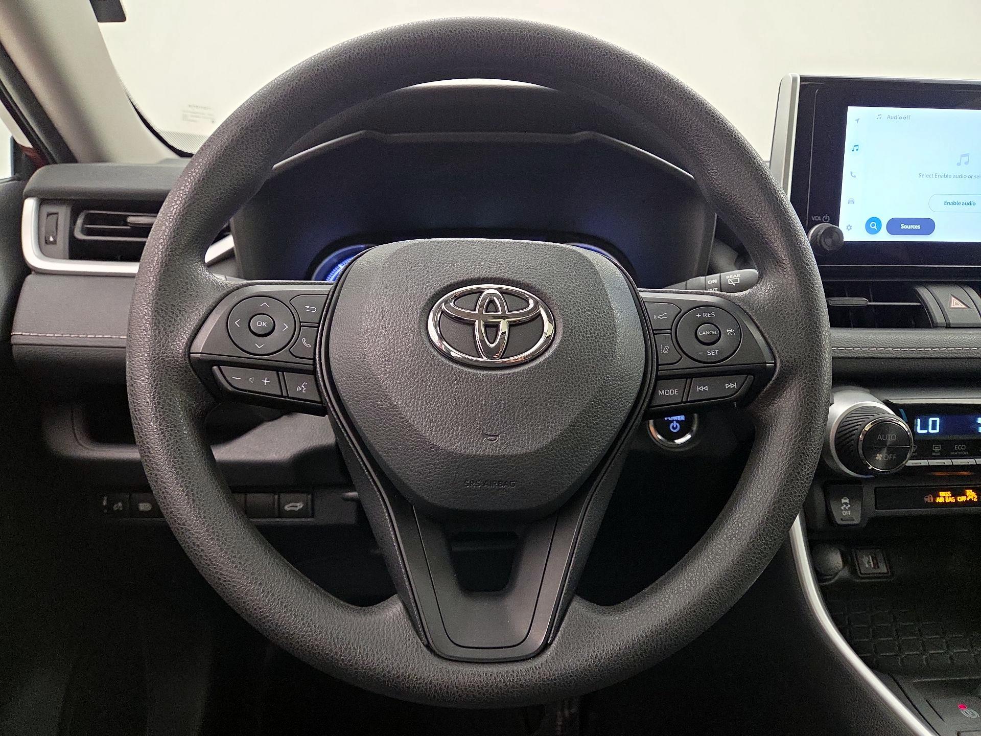 Thumbnail: 2024 Toyota RAV4 - 10