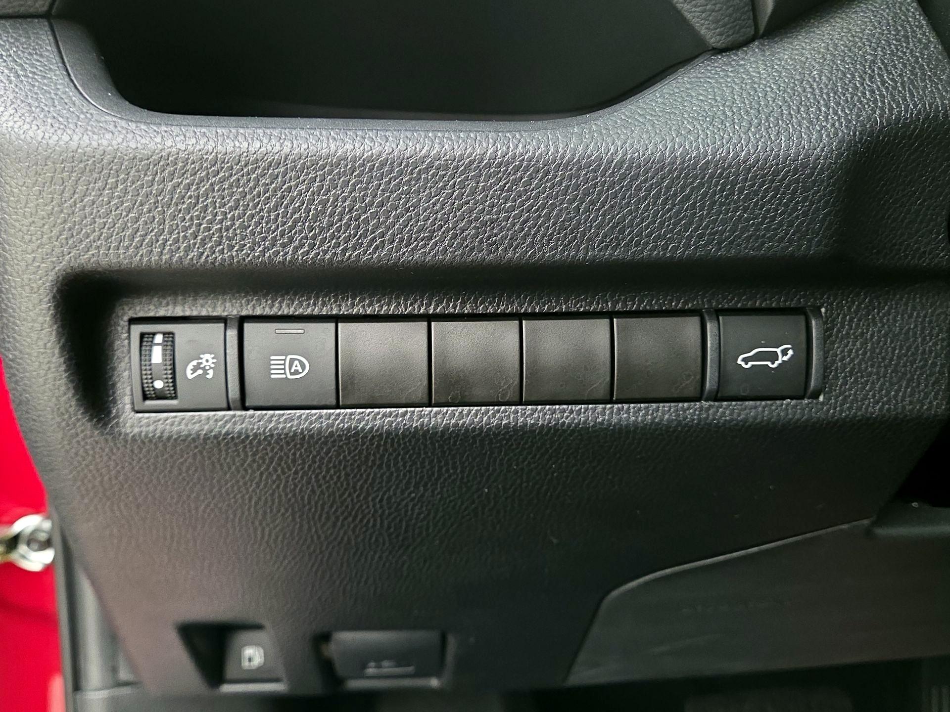 Thumbnail: 2024 Toyota RAV4 - 13