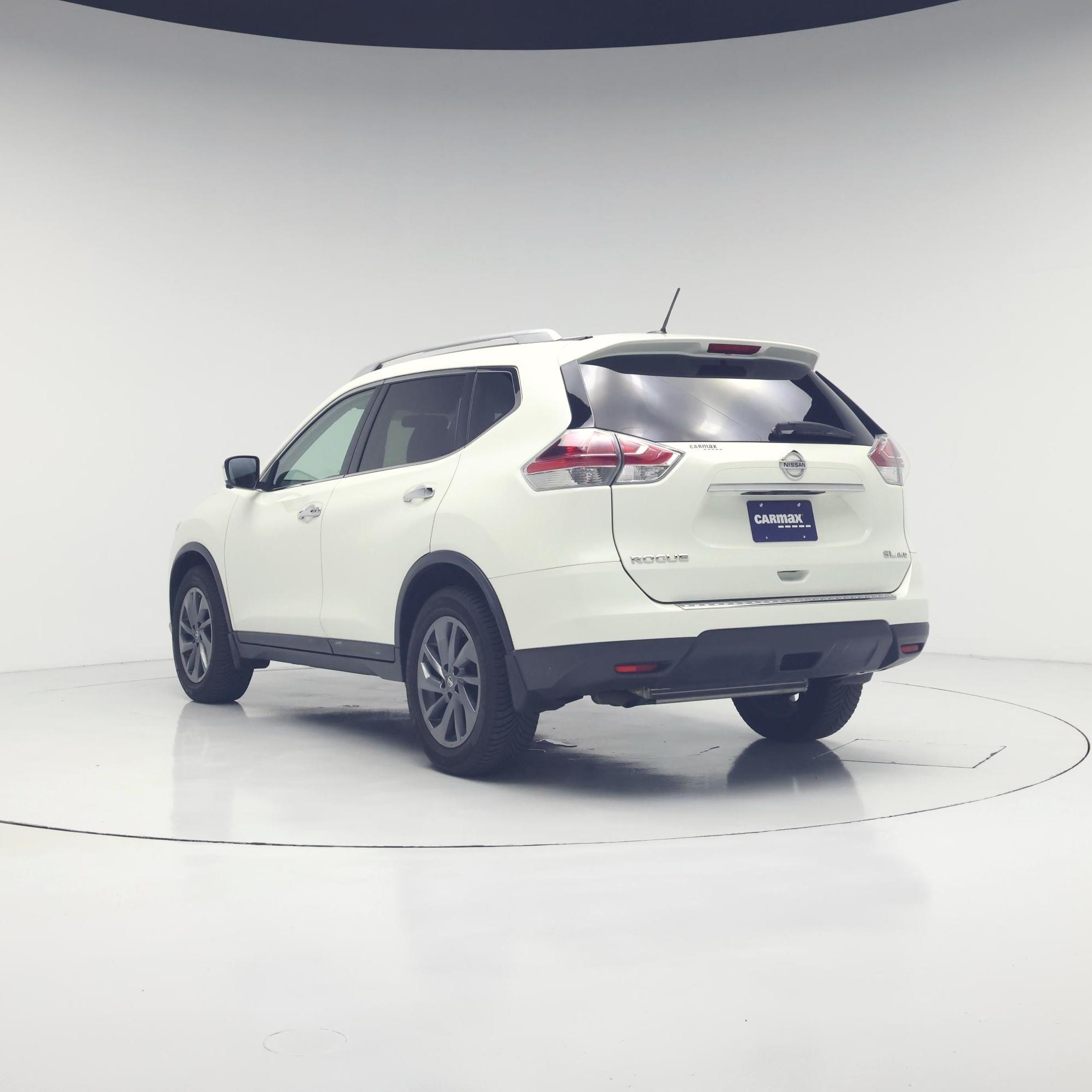 Thumbnail: 2016 Nissan Rogue - 2