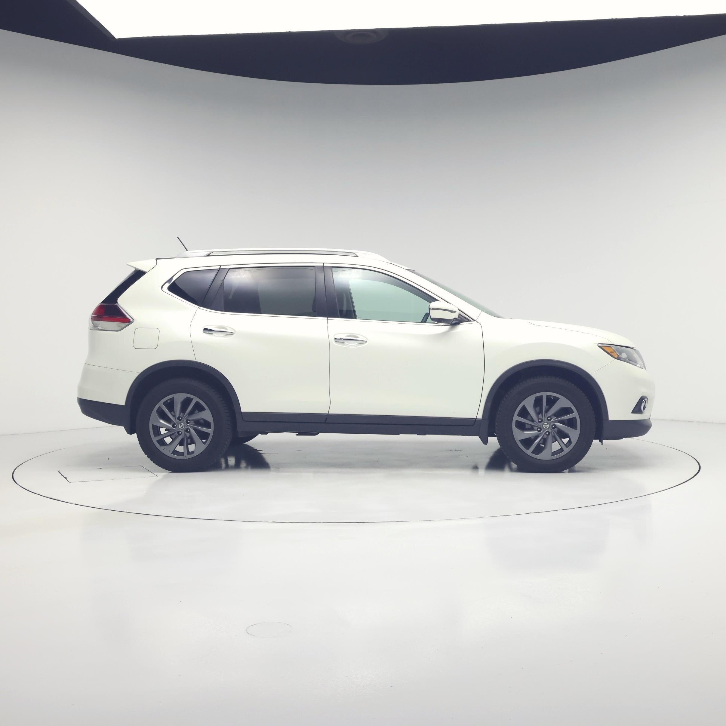Thumbnail: 2016 Nissan Rogue - 7