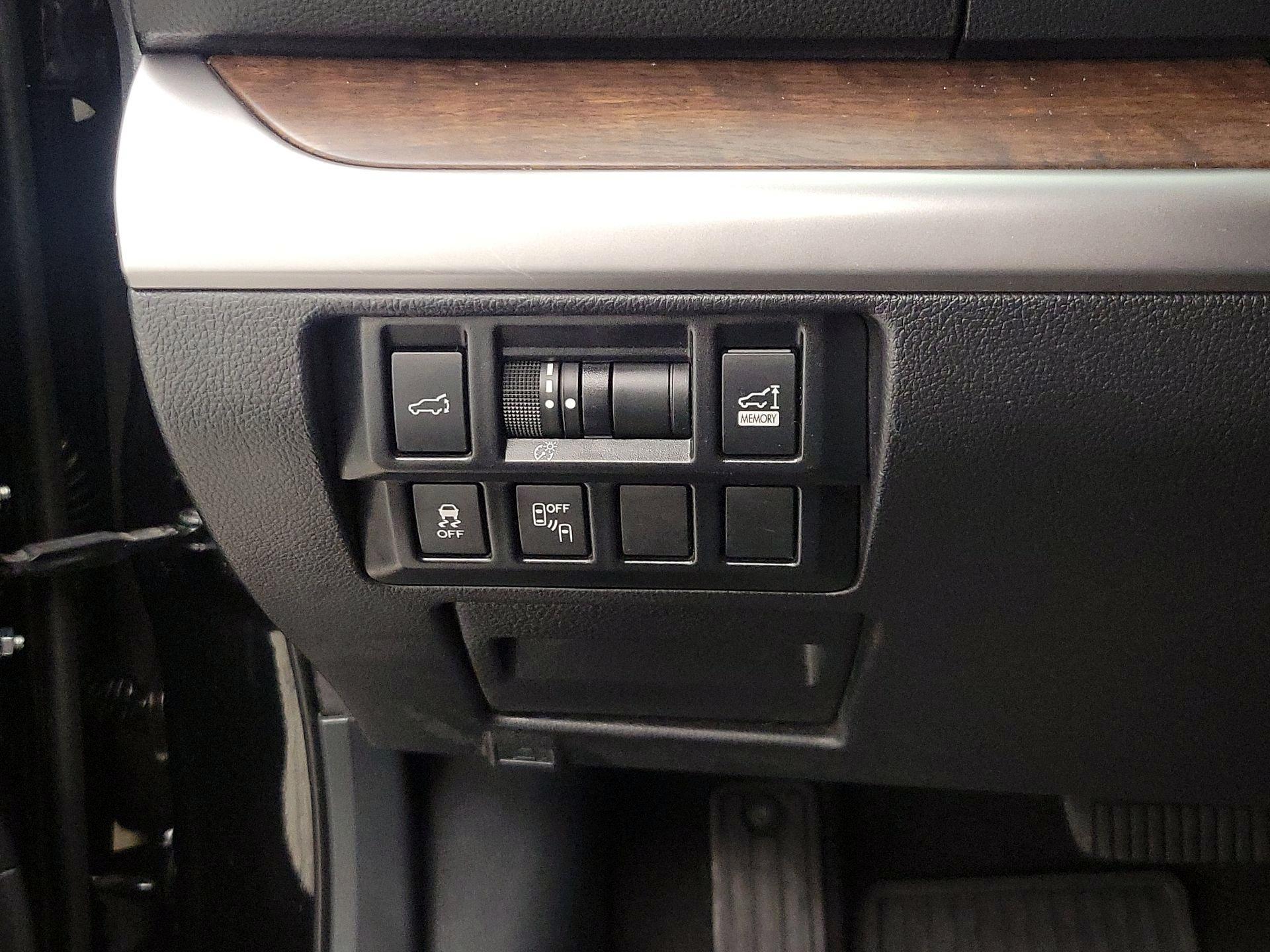 Thumbnail: 2018 Subaru Outback - 13
