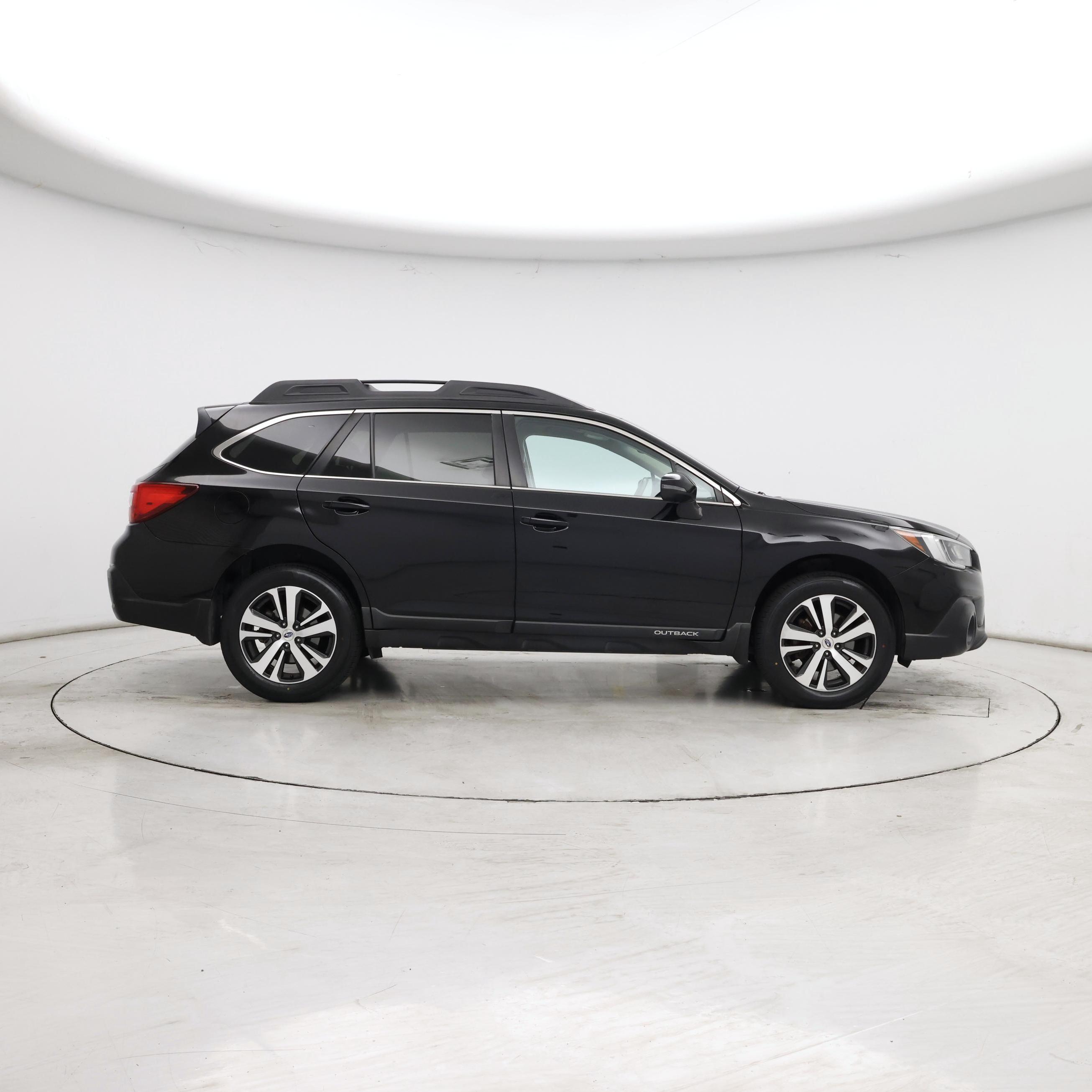 Thumbnail: 2018 Subaru Outback - 7